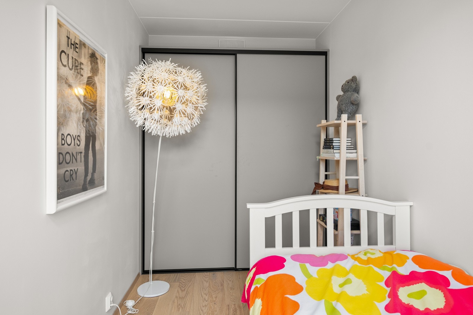 Ved nedbetaling av fellesgjelden i sin helhet vil leilighetens felleskostnader gå ned til kr. 4896,- pr. måned. Galleribilde