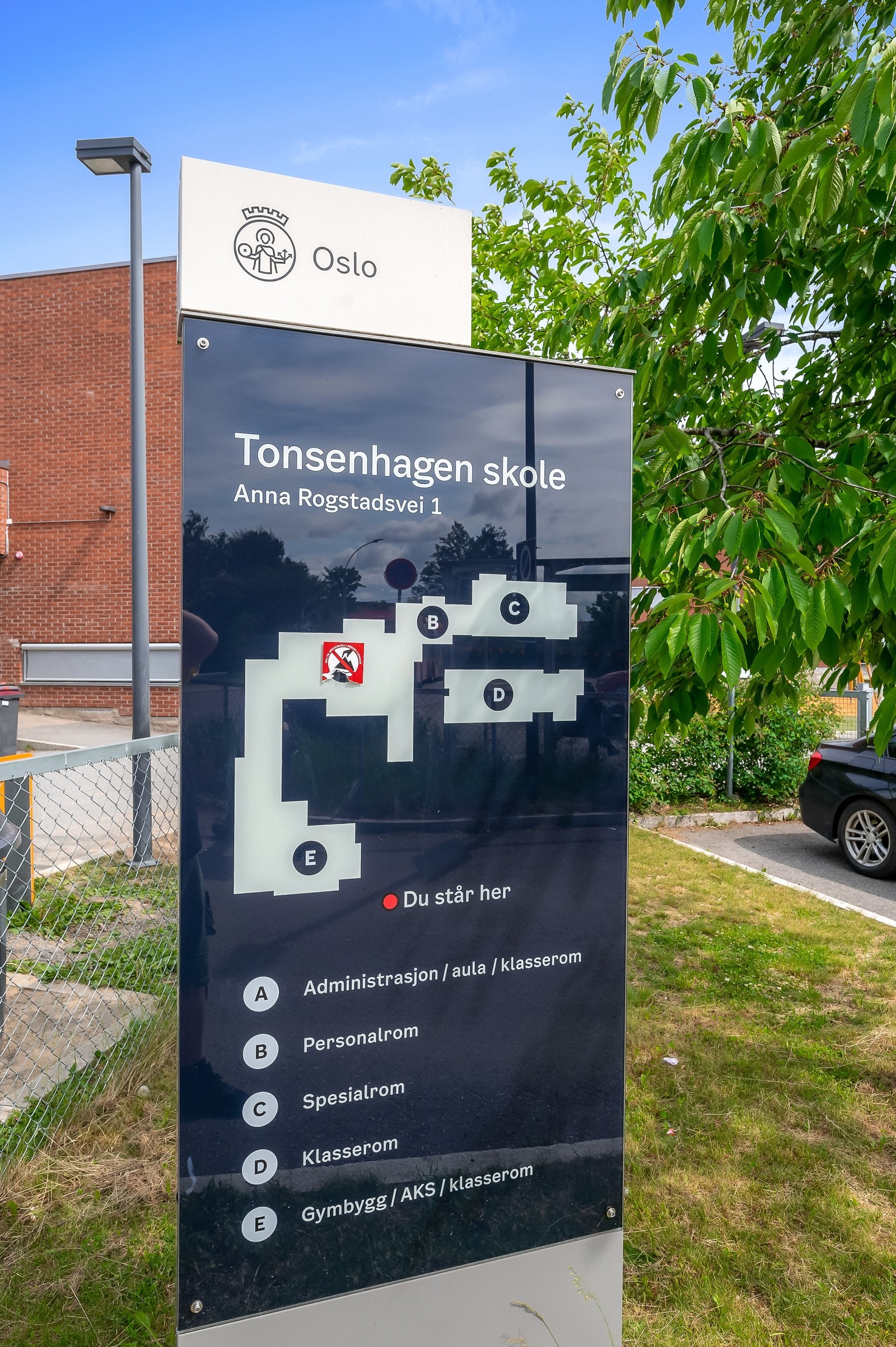 Få minutters gange til Tonsenhagen skole. Galleribilde