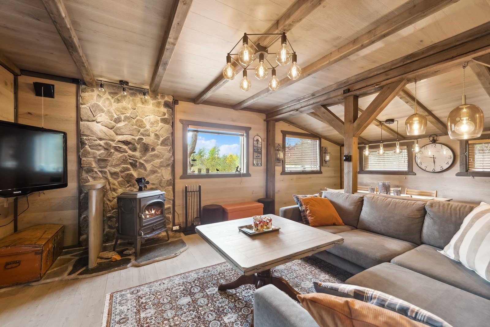 Lun og koselig stue Galleribilde