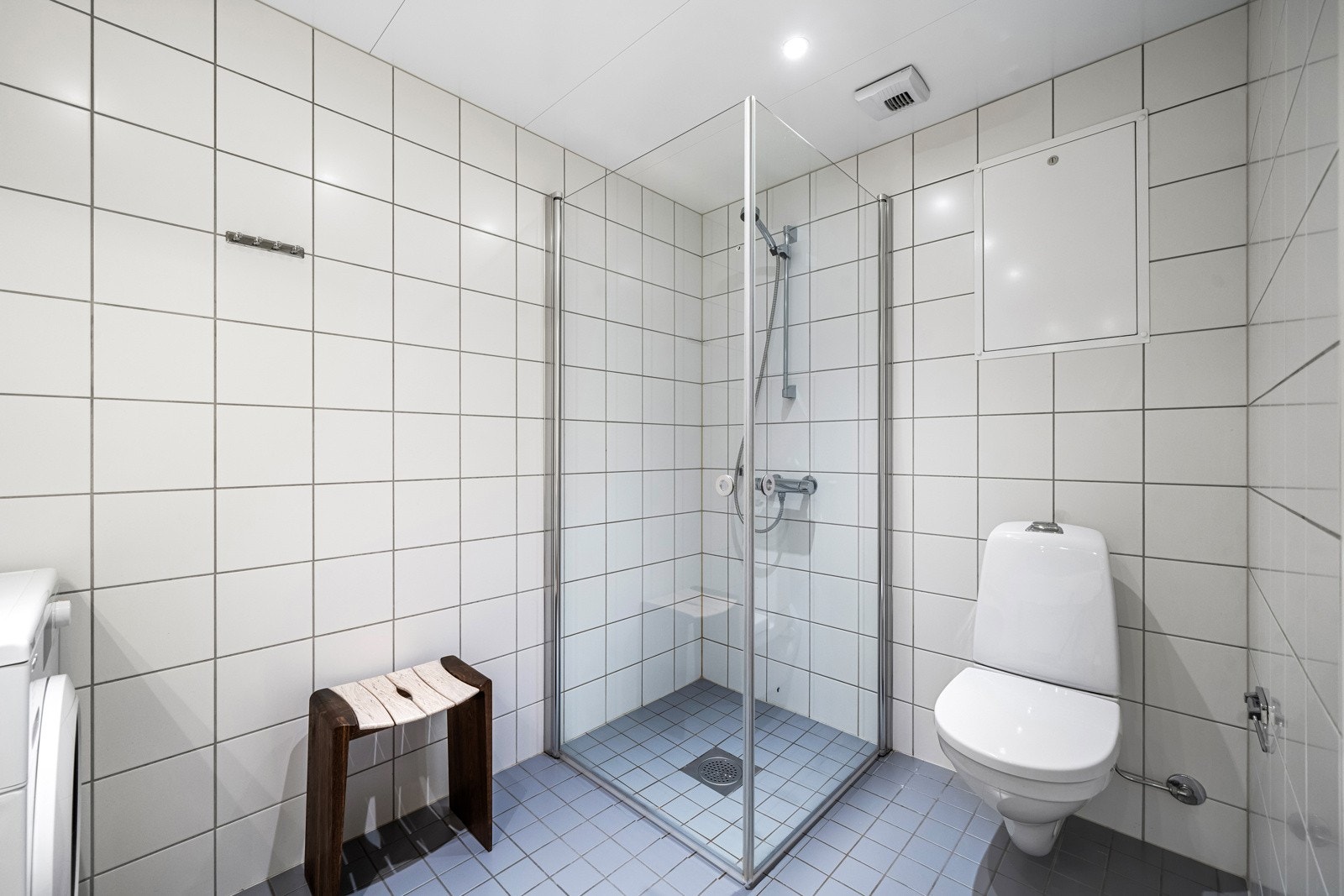Badet fremstår som velholdt og pent Galleribilde