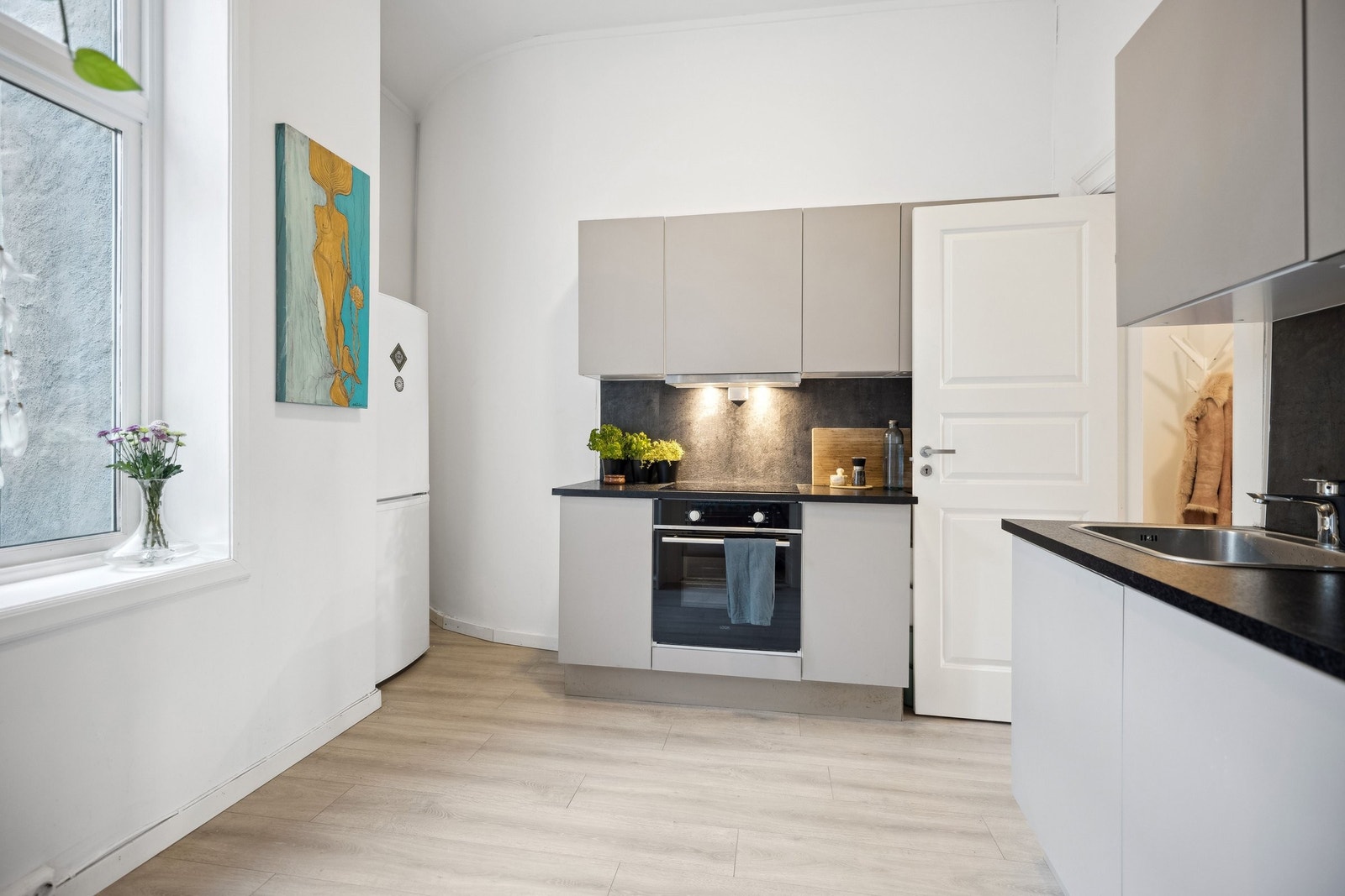 takthøyde på kjøkken er også ca 3,1 m Galleribilde