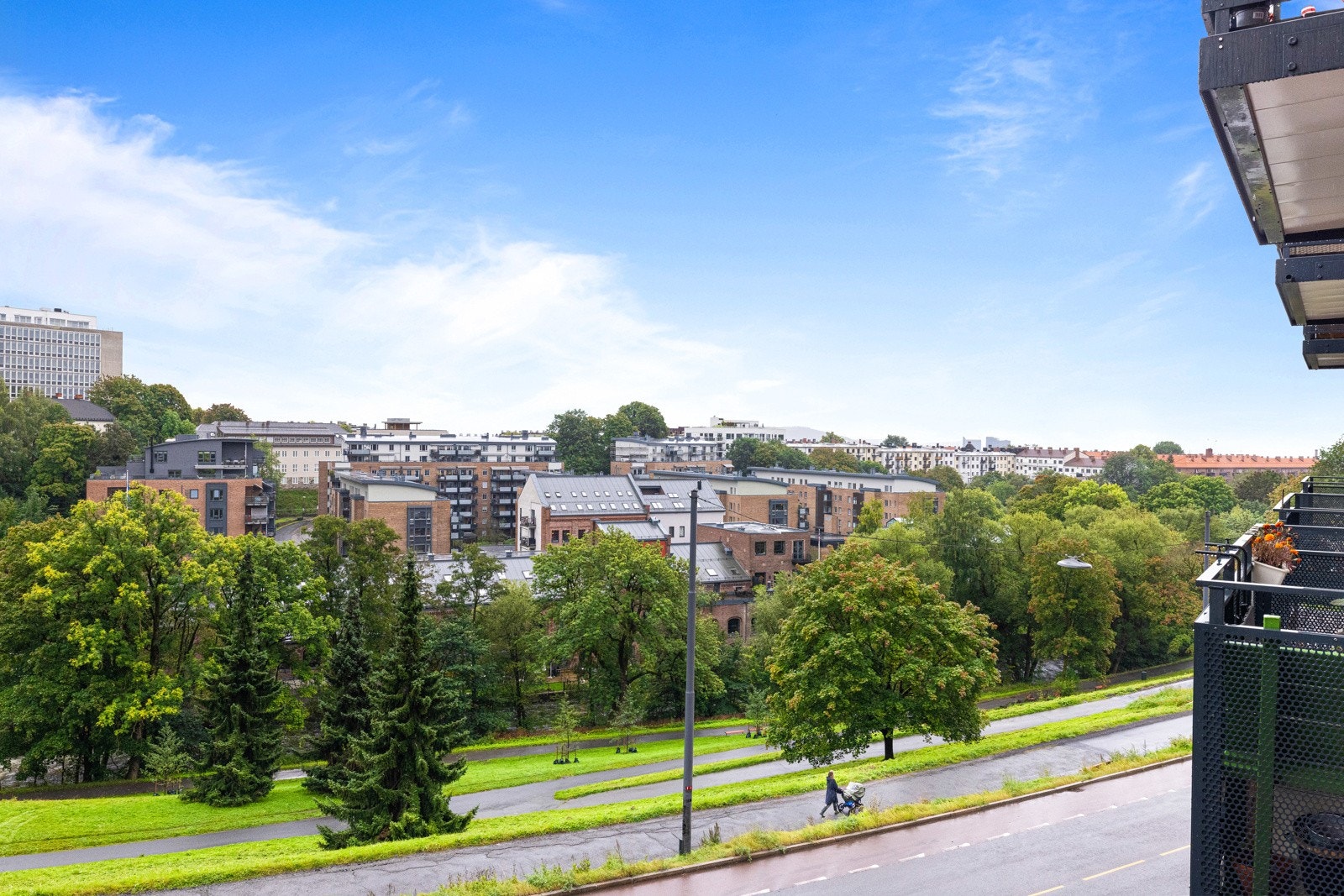 Fra leiligheten har du gangavstand til Akerselva med fine turmuligheter Galleribilde