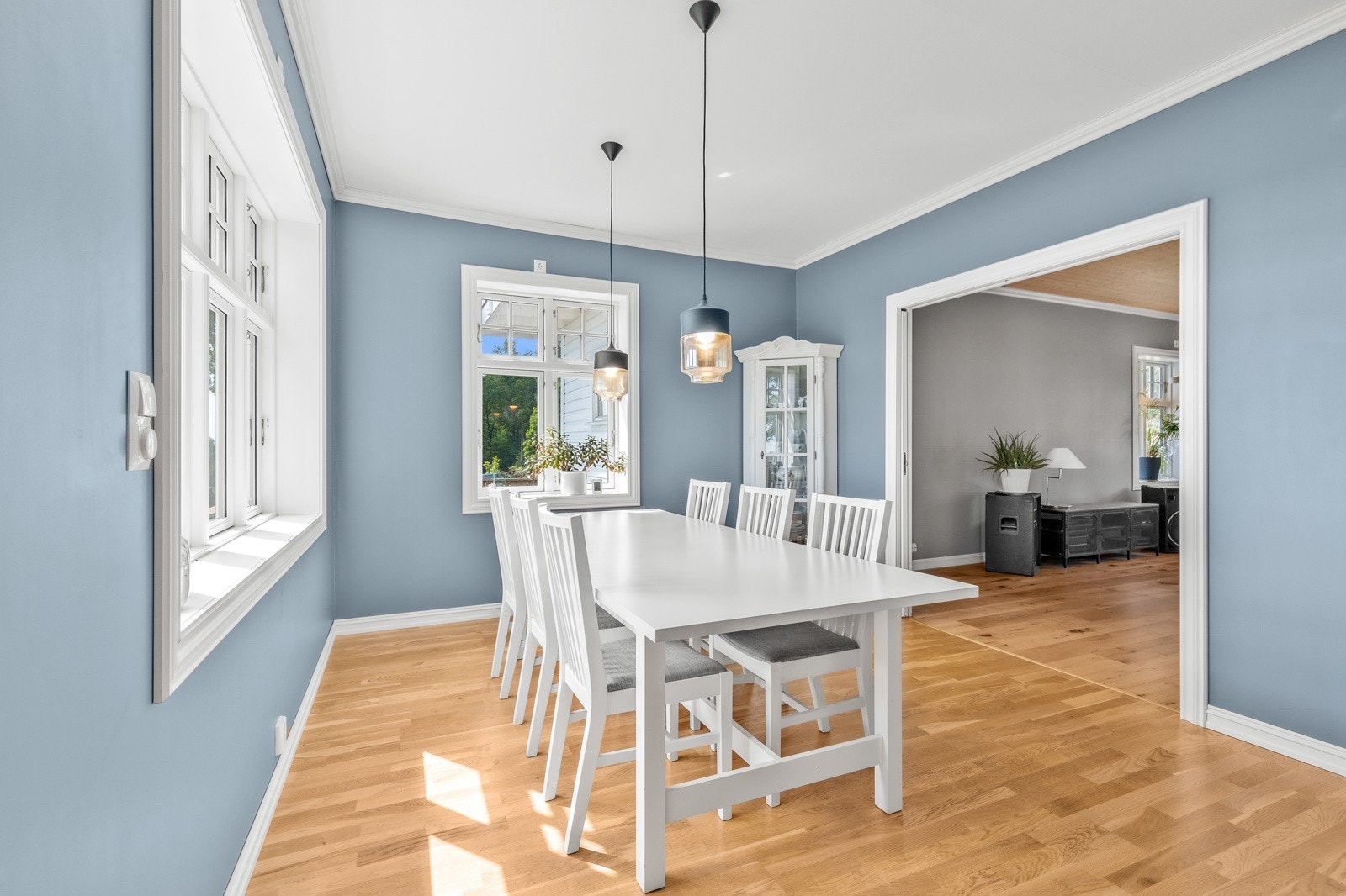 Her har du plass til å invitere over venner og familie til hyggelig selskap Galleribilde