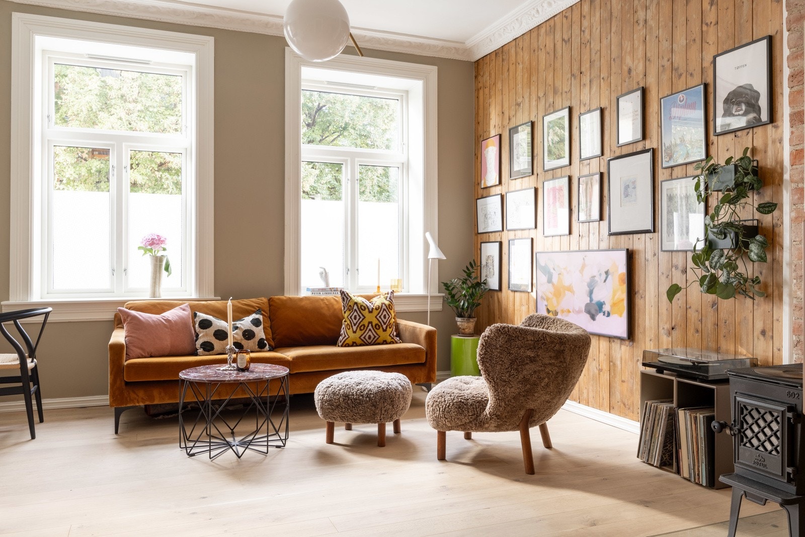 Schleppegrells gate 26B presenteres av EIE eiendomsmegling ved Alexander Birkeland. Galleribilde