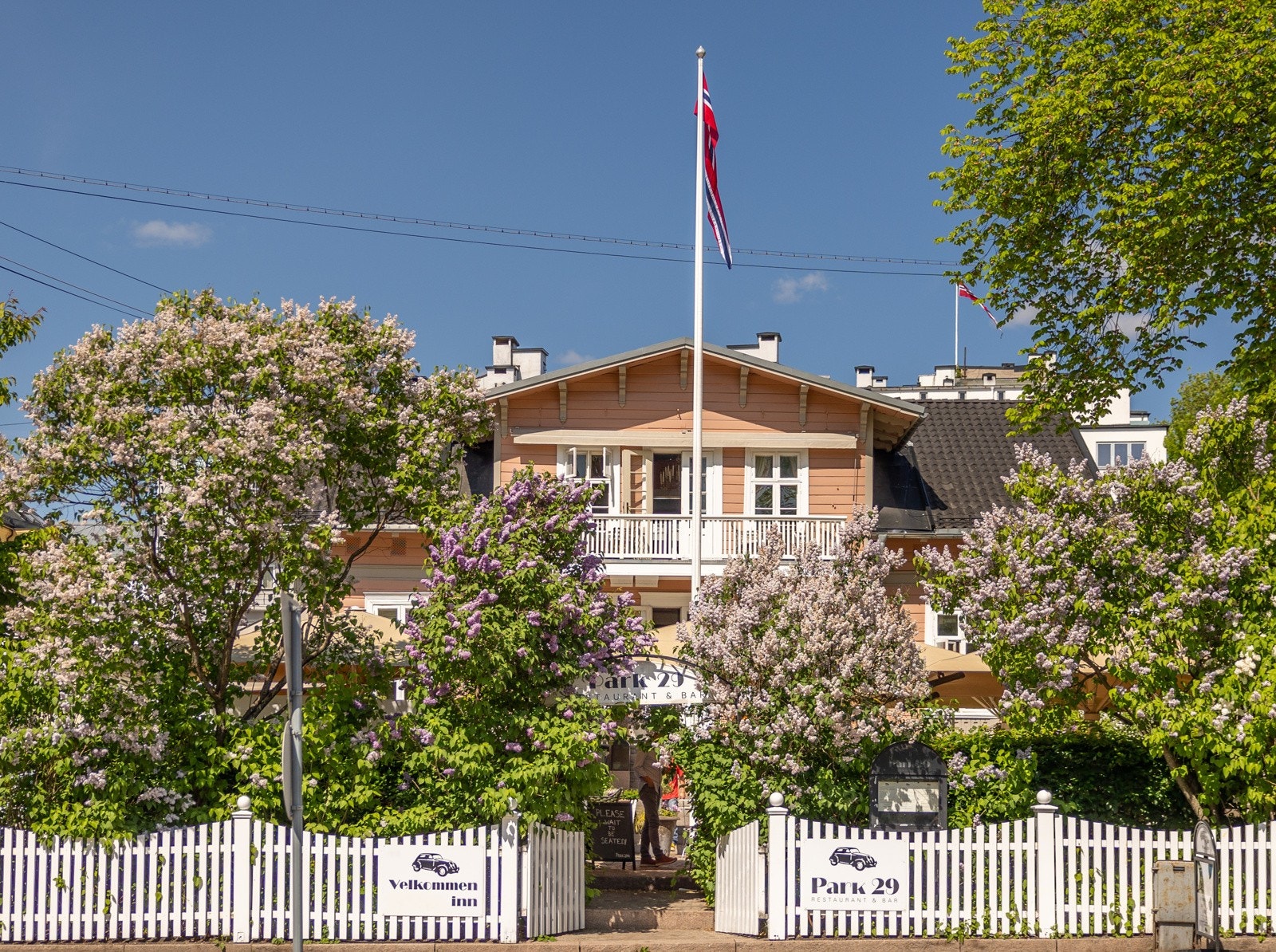 Her er det lagt til rette for en sosial livsstil, med nærhet til alt en måtte ønske. Galleribilde