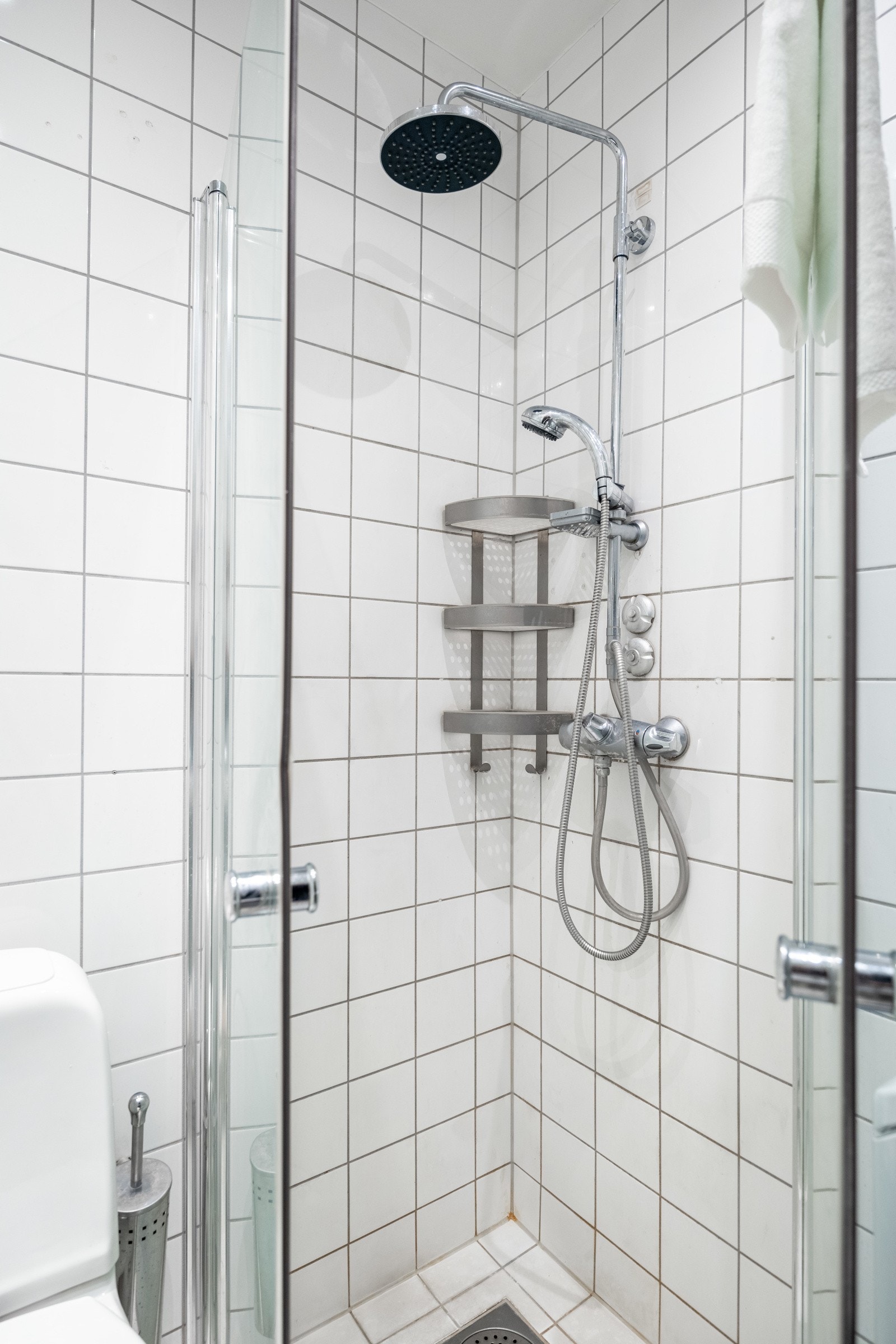 Badet har opplegg for vaskemaskin. Galleribilde