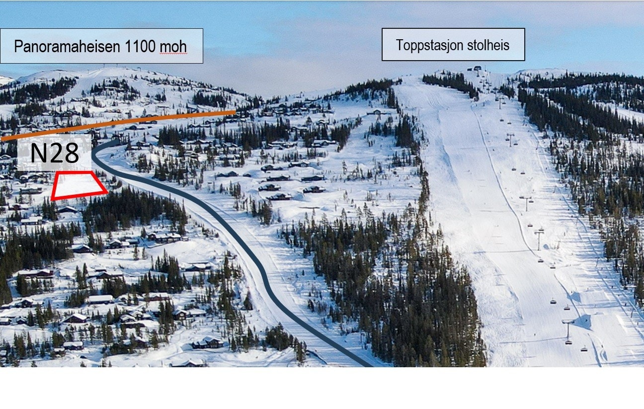 Tomt N28 ligger helt inntil Nattenløypa med friområder ovenfor og nedenfor Galleribilde