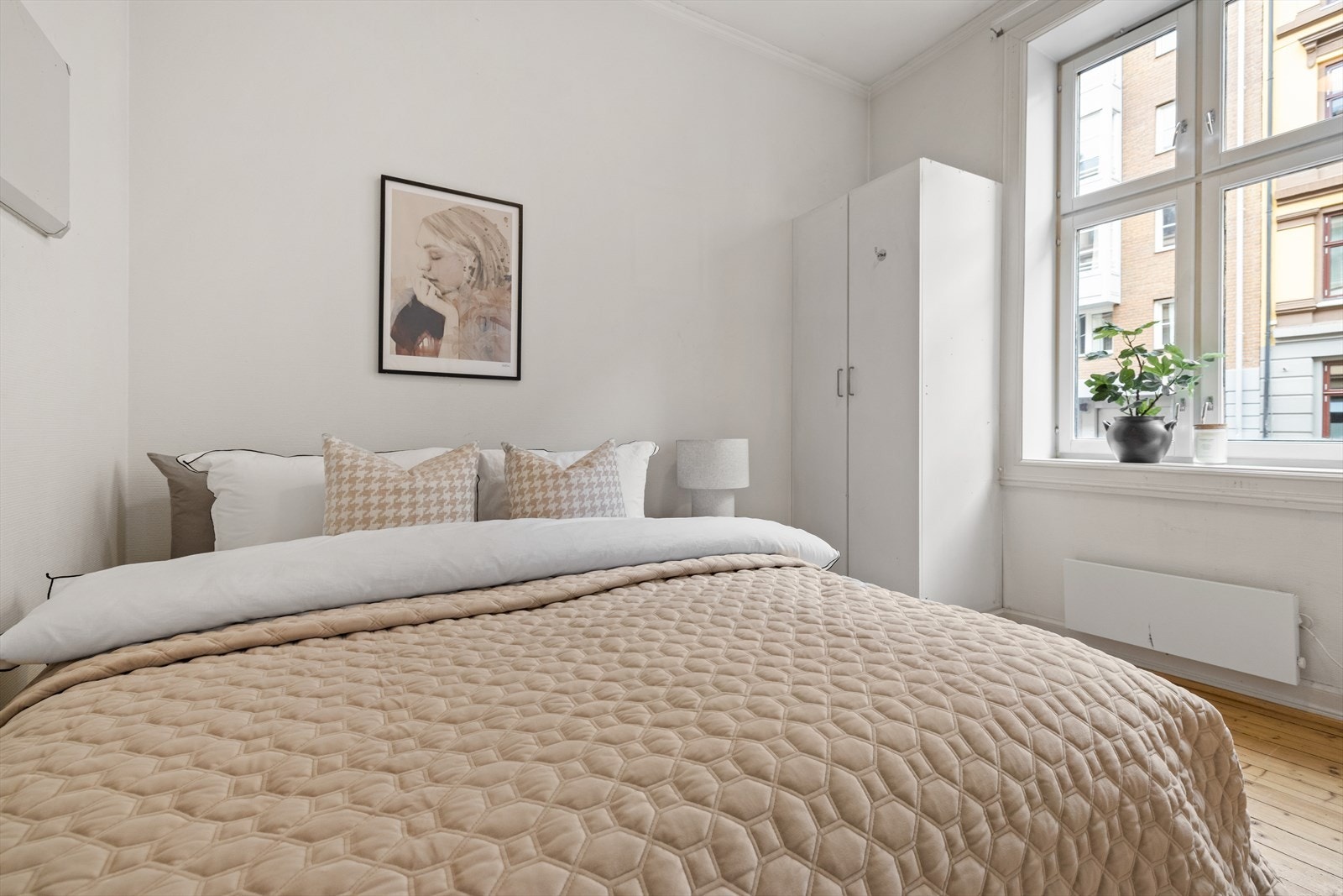 Fantastisk beliggenhet i en rolig sidegate Galleribilde