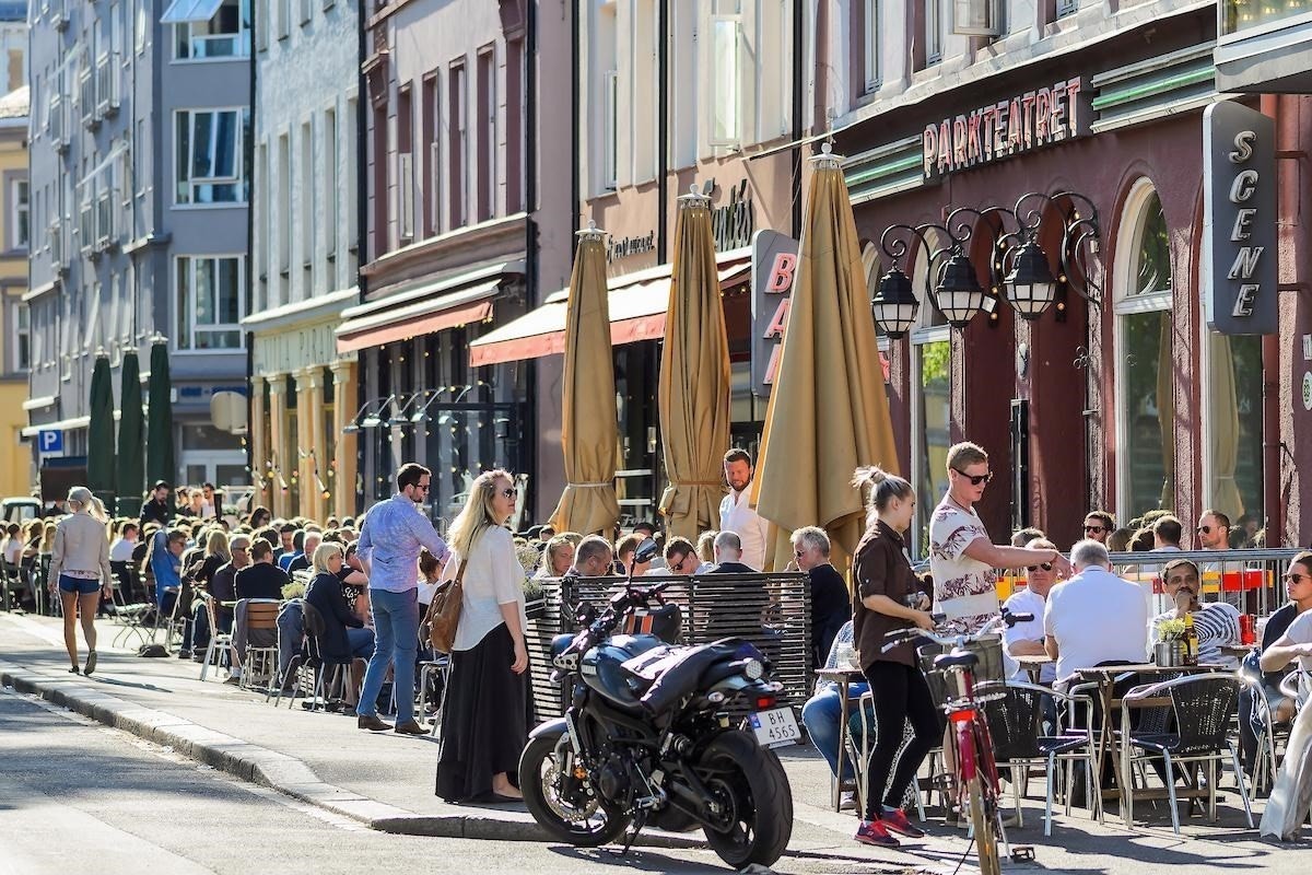 Av serveringssteder er det blant annet verdt å nevne Villa Paradiso, Illegal burger, Eldhuset, etc Galleribilde