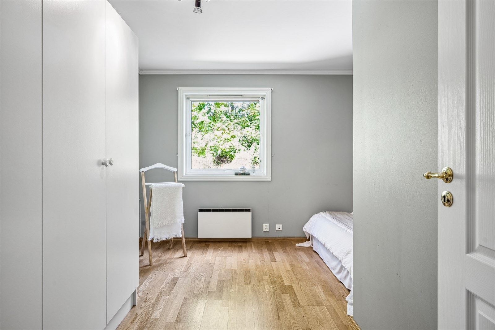 Videre byr boligen på to gode soverom, ett i hver etasje. Galleribilde