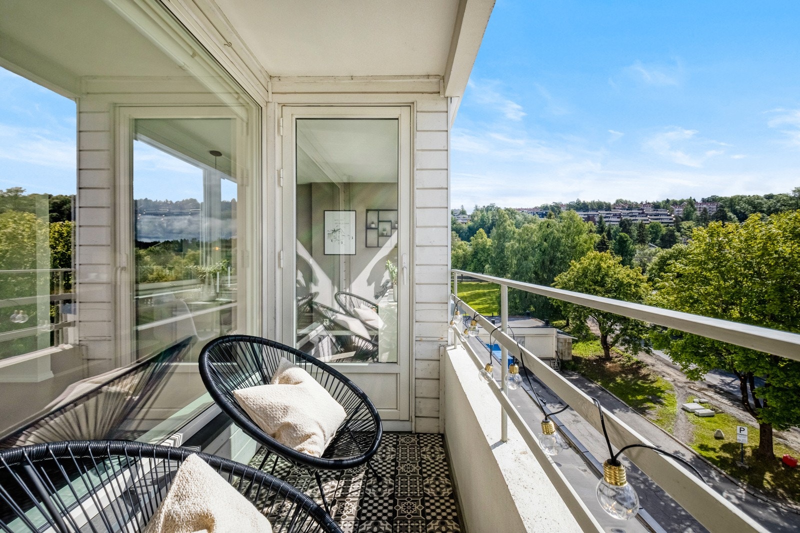 Det er tillatt med gass- og elektrisk grill på balkongene. Galleribilde