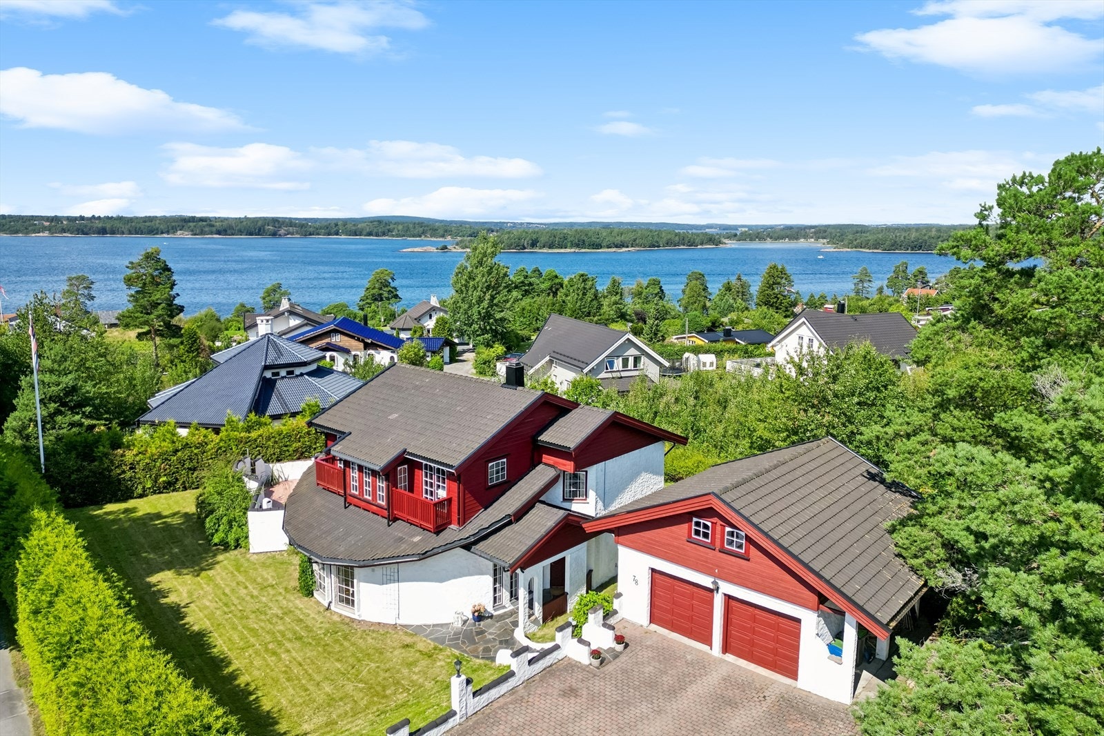 Caroline Sundet v/DNB Eiendom presenterer Gamleveien 78!. Galleribilde