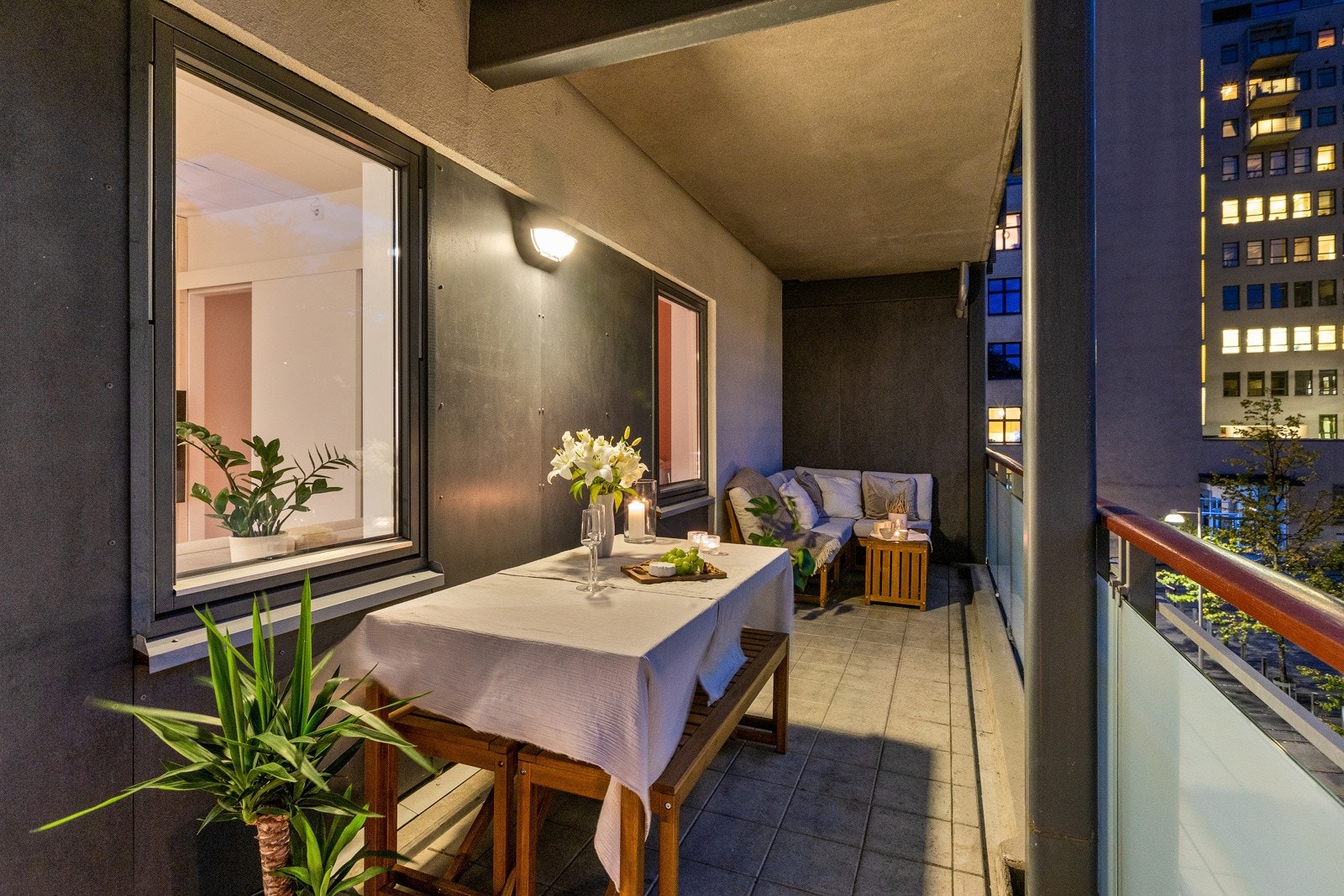 Stor balkong med fantastisk utsyn over Pilestredet Park Galleribilde