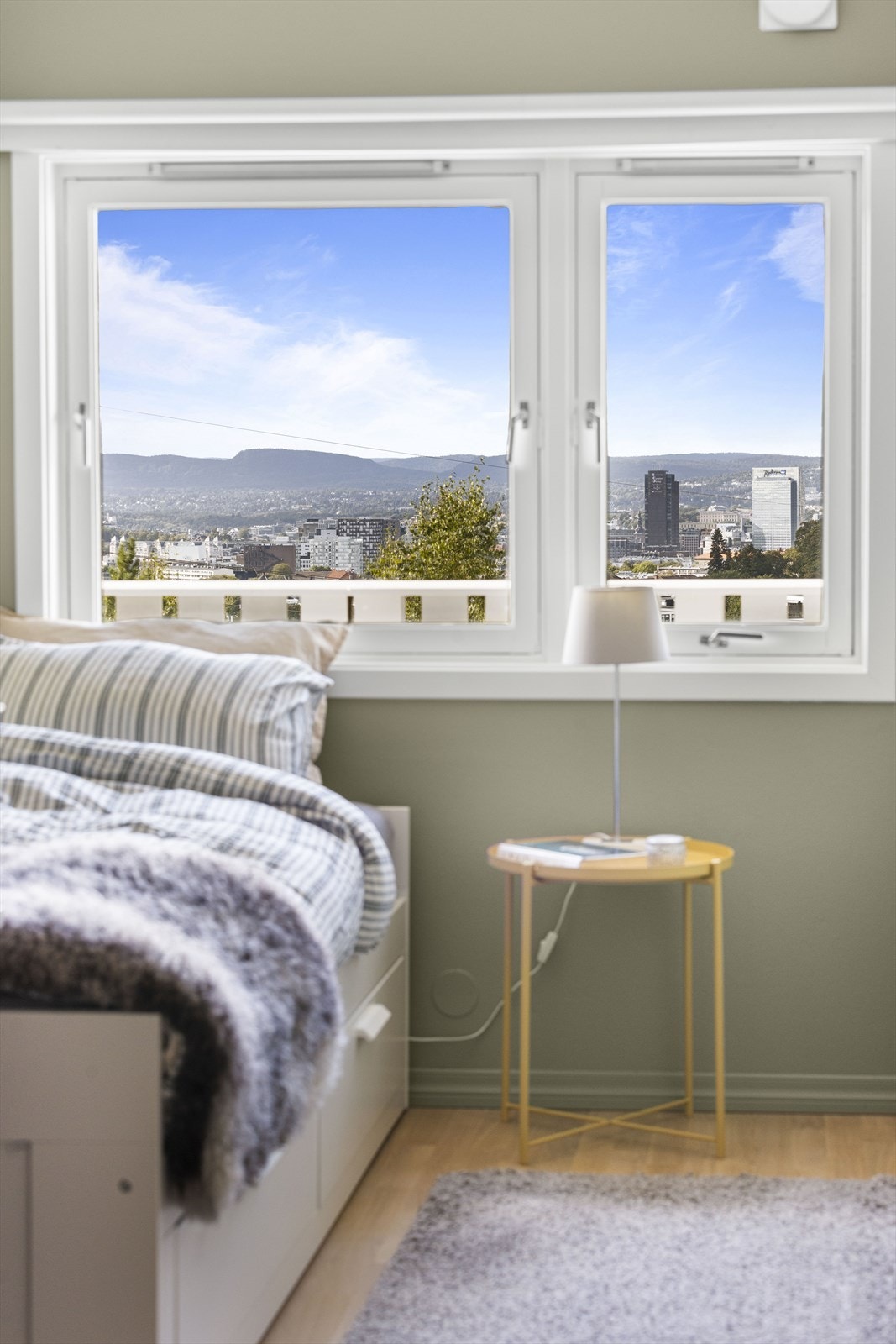 Fantastisk utsikt fra begge soverommene. Galleribilde