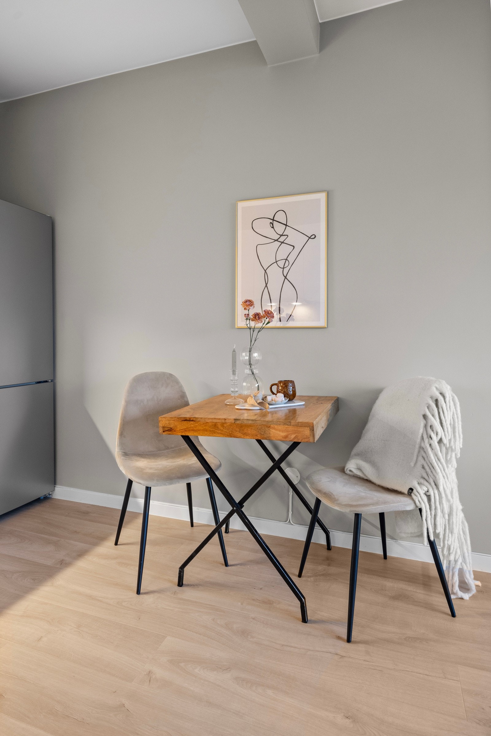 Naturlig plass for spisegruppe ved kjøkken. Galleribilde