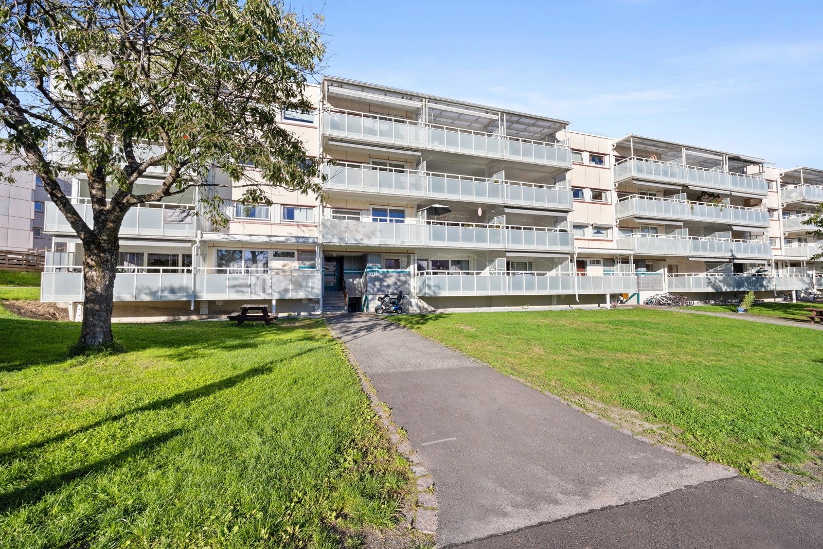 En lys og arealeffektiv 2-roms med attraktiv beliggenhet Galleribilde