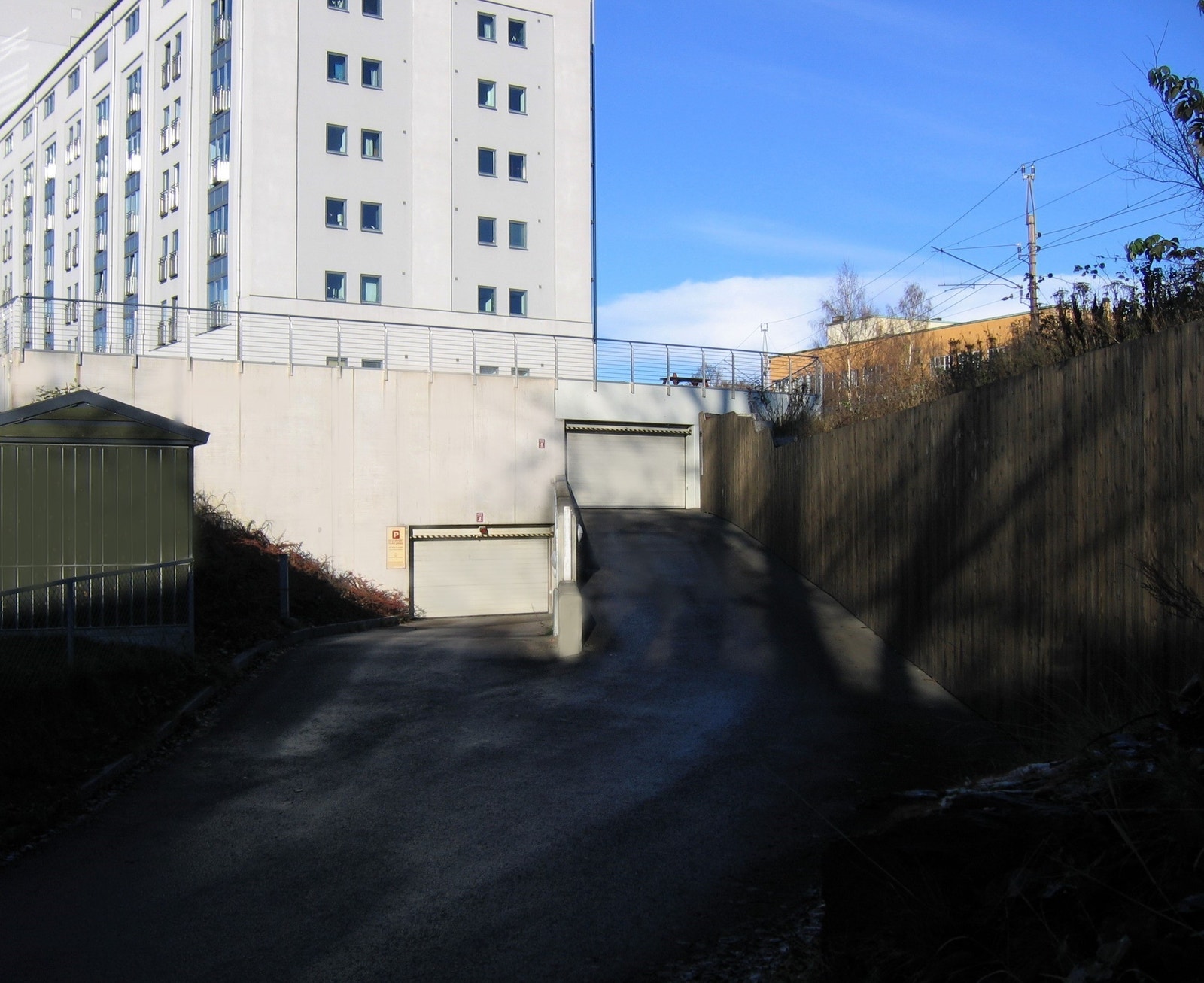 U1 og U2, der U2 har direkte utgang til leilighetene. Galleribilde