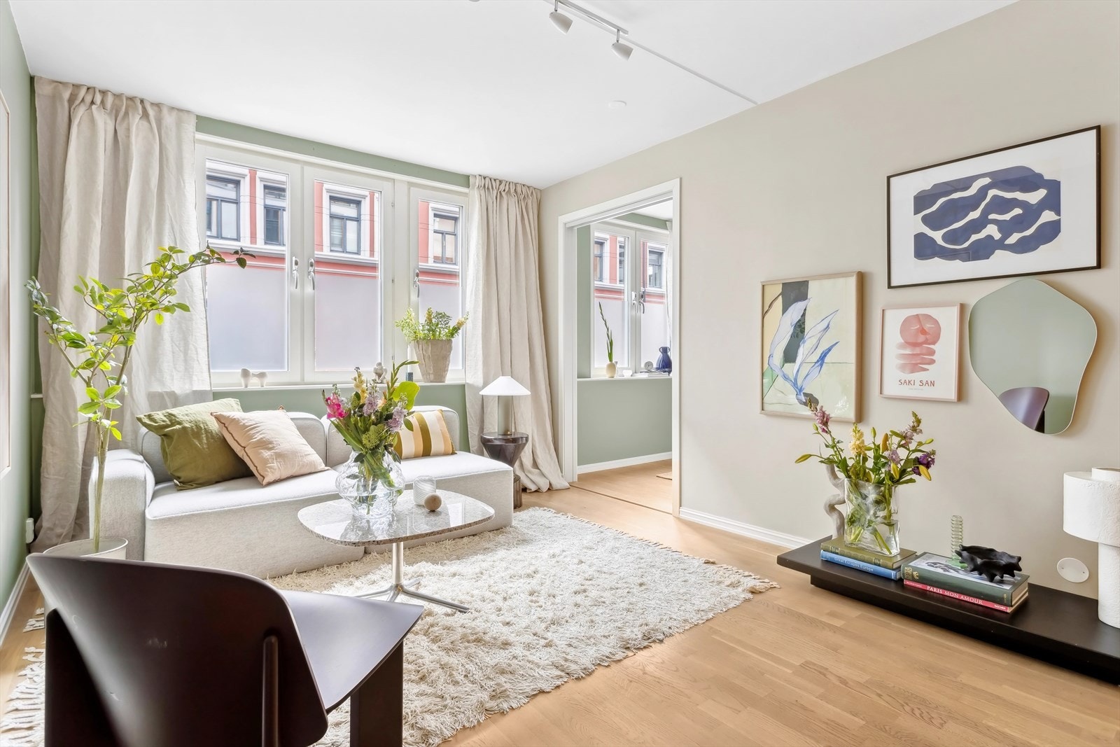 Kaja Olsen v/DNB Eiendom har gleden av å presentere Vøyensvingen 7! Galleribilde
