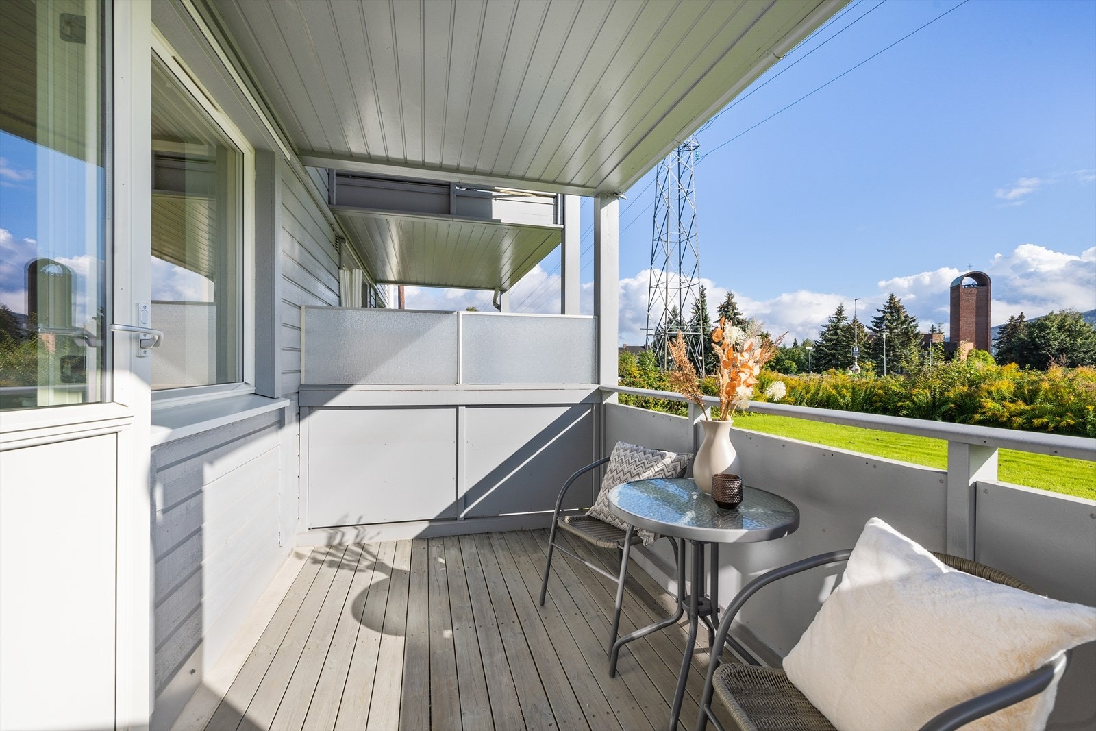 Hyggelig utsikt over fellesområder/grøntområder Galleribilde