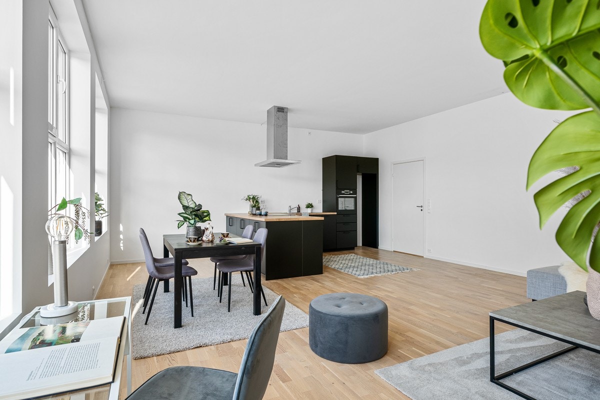 Leiligheten ligger i andre etasje, og har en god planløsning. Galleribilde