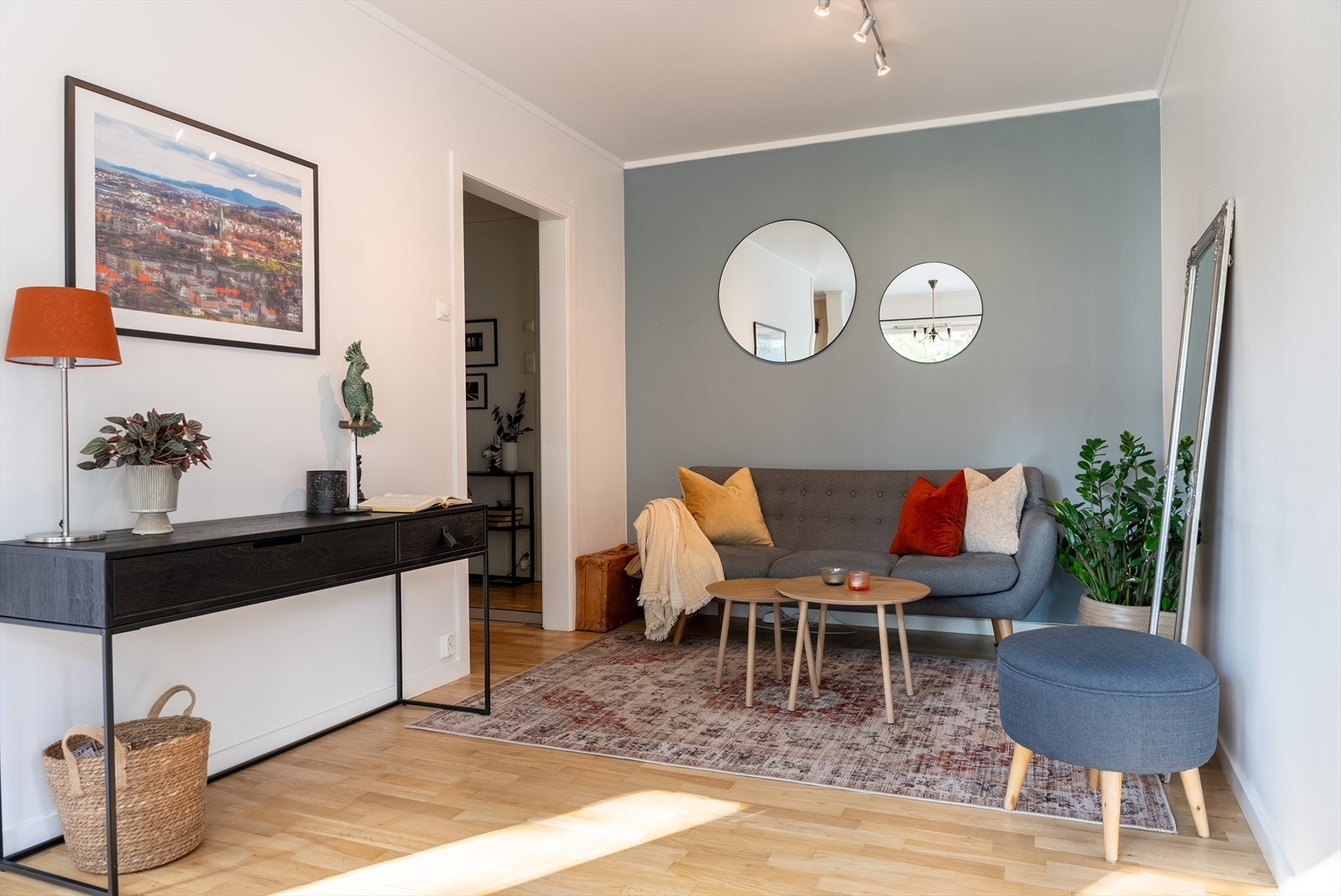 Grunnpakke internett og varmtvann er inkl. i felleskostnadene. Galleribilde