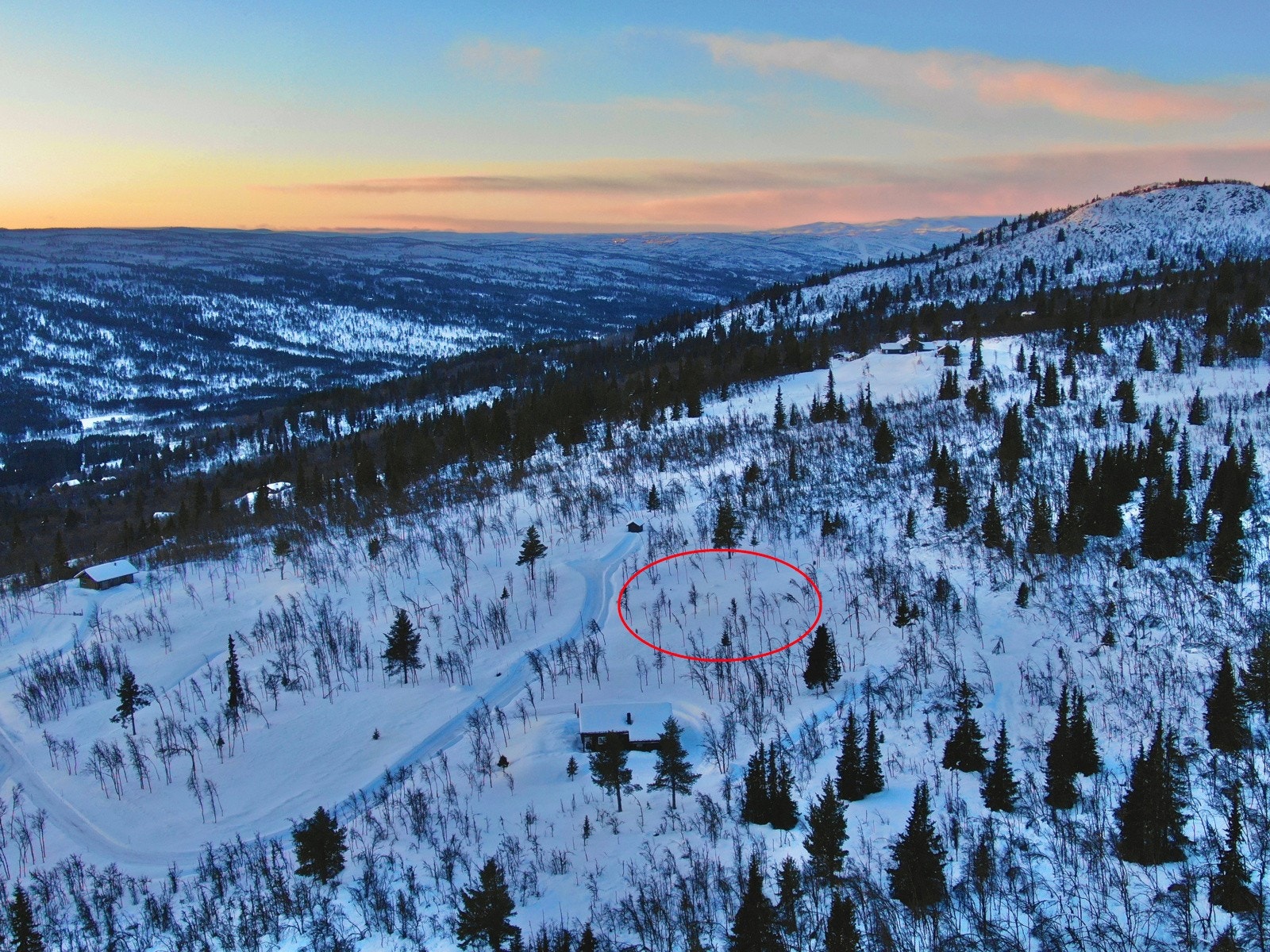 Bilder tatt like før soloppgang kl 9. Galleribilde