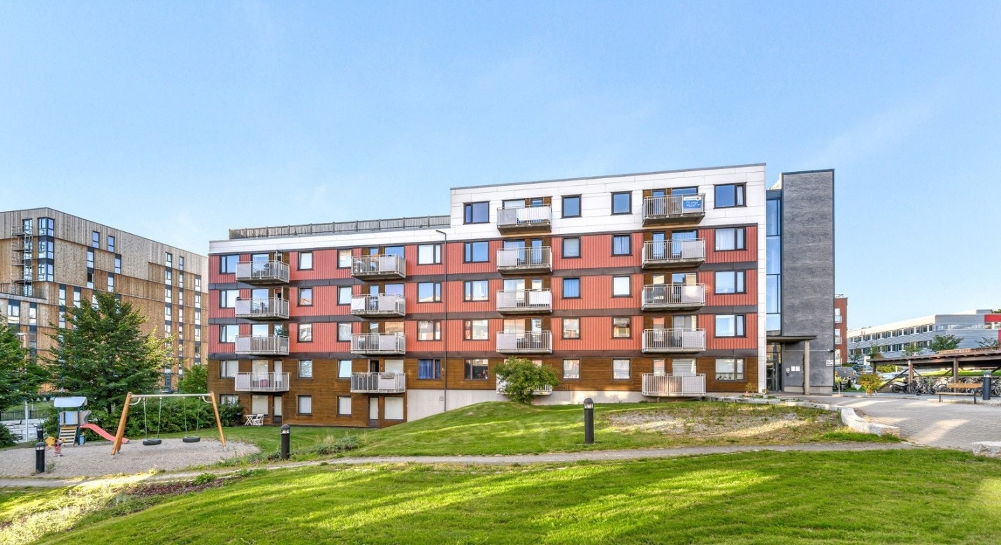 Fasade, leiligheten ligger i 5. etg Galleribilde