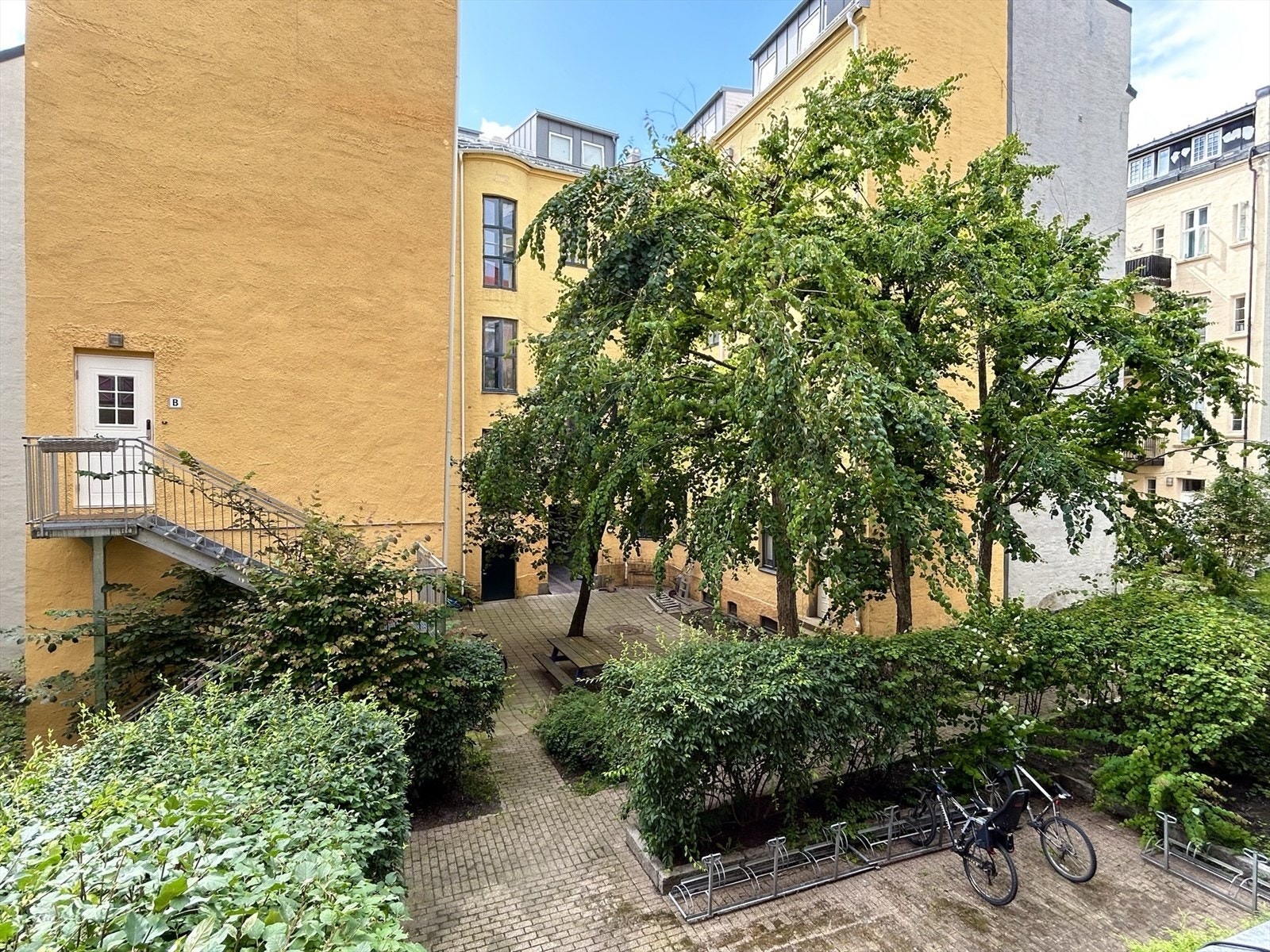 Selgers eget bilde fra balkongen Galleribilde