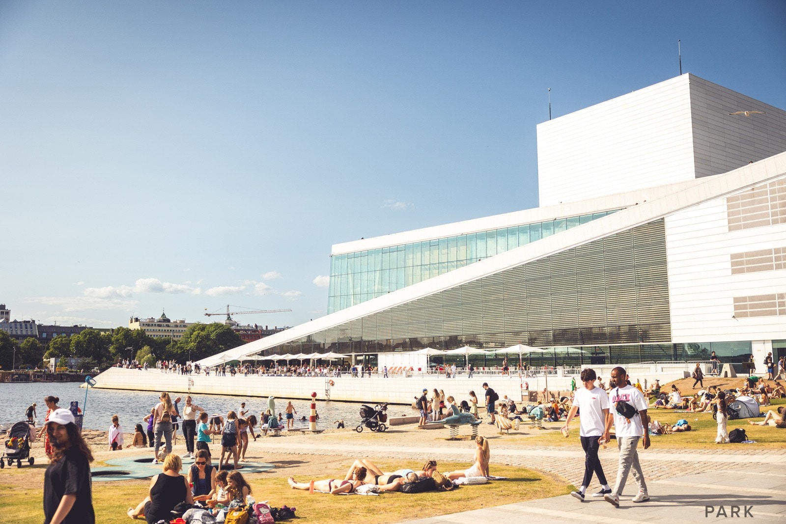 Umiddelbar nærhet til Operahuset og Operastranda. Galleribilde