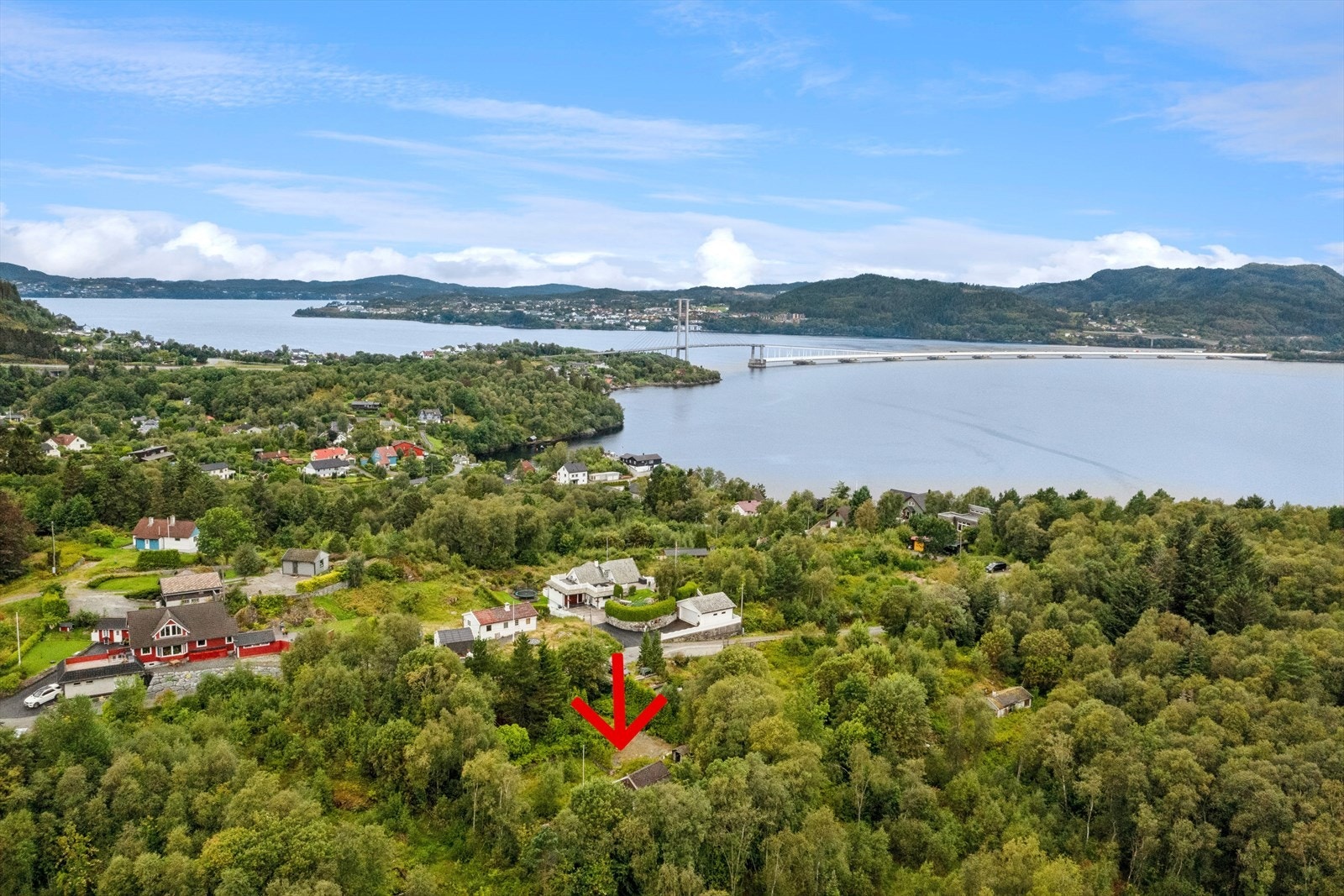 Velkommen til Balane 31 - Renoveringsmulighet på en stor og flott tomt Galleribilde