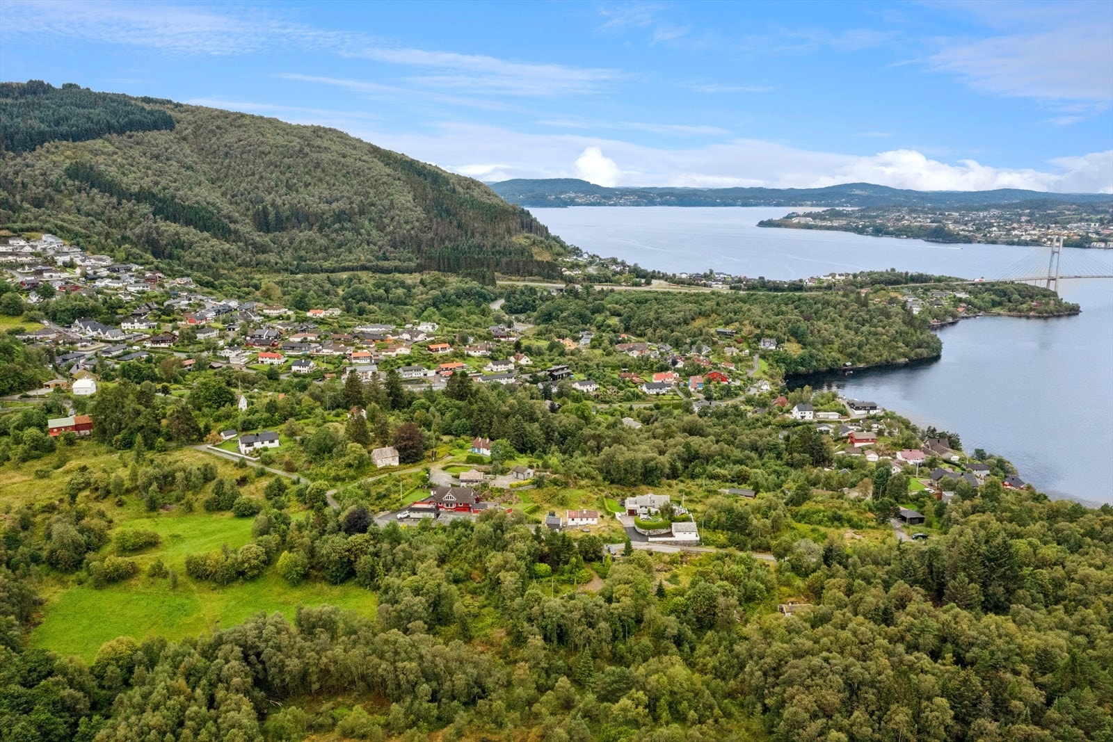 Eiendommen er lett tilgjengelig til/fra Bergen sentrum Galleribilde