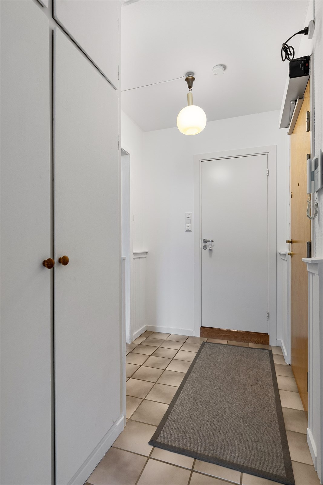 Flislagt gulv er en sikker vinner på bløte dager. Galleribilde