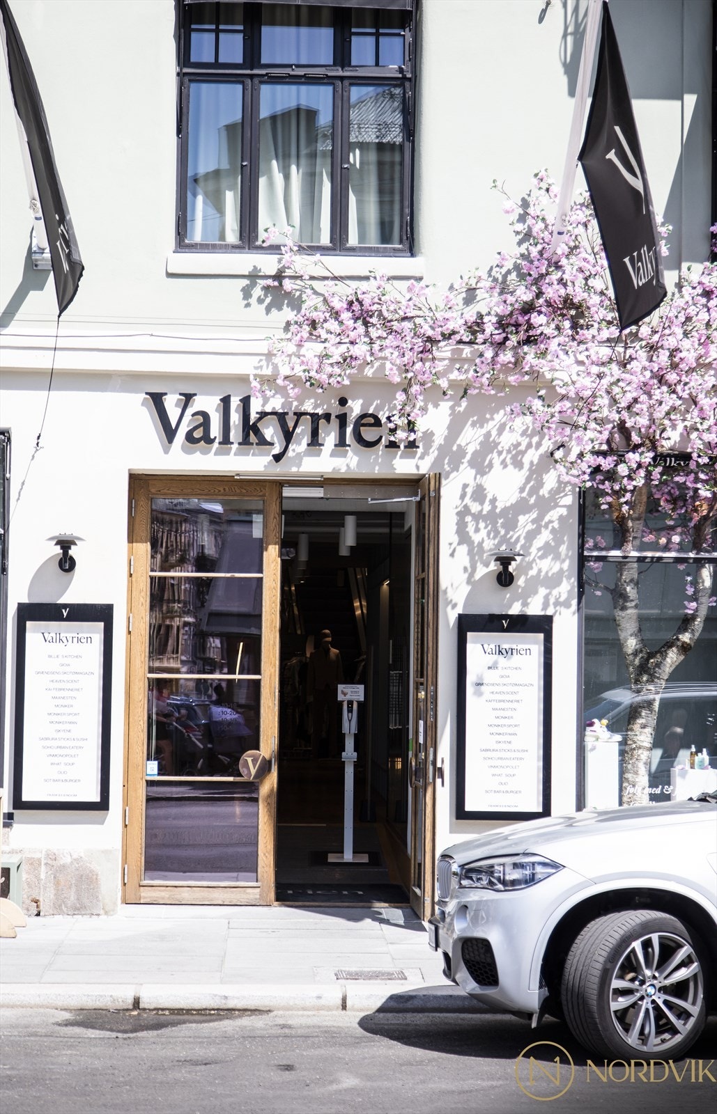 Valkyrien med flere butikker, Vinmonopol m.m. Galleribilde