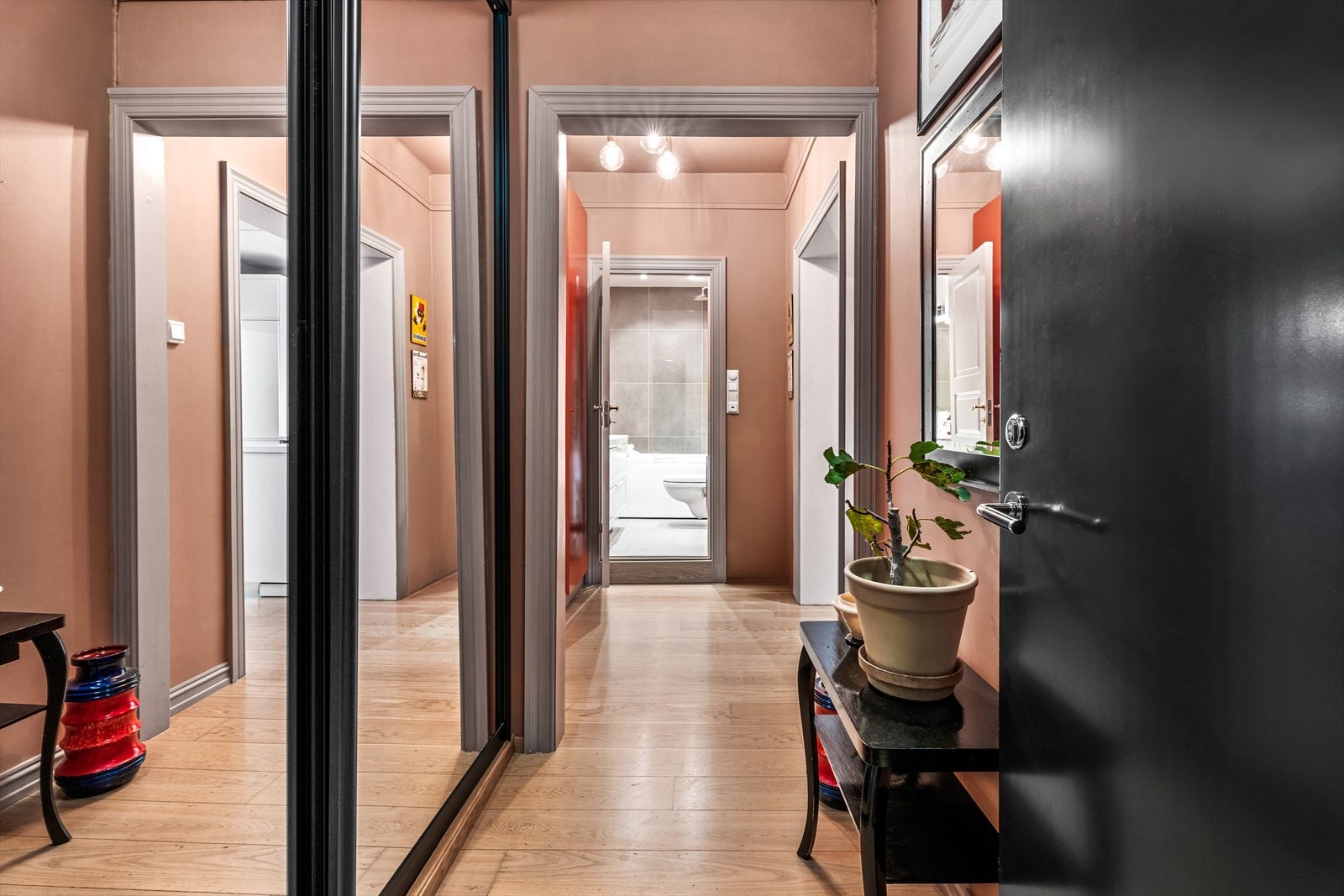 God plass til å henge fra seg Galleribilde