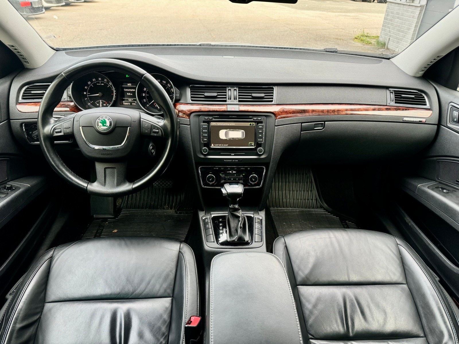 Skoda Superb 16