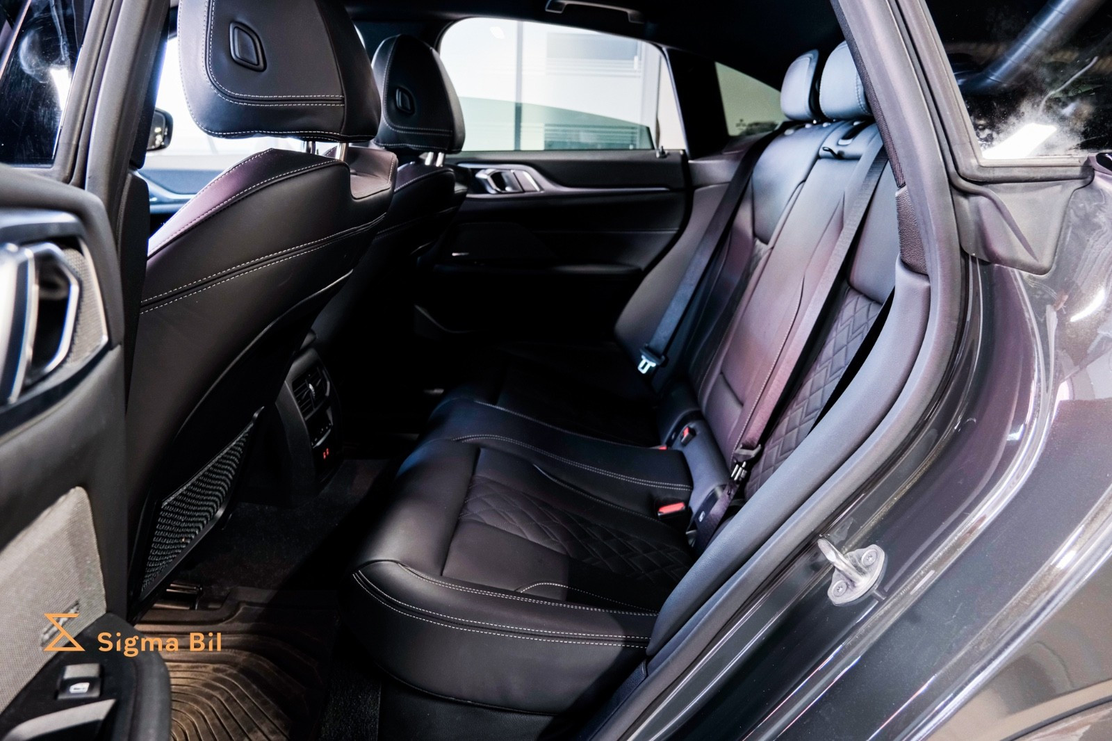 Bilde av BMW i4 M50