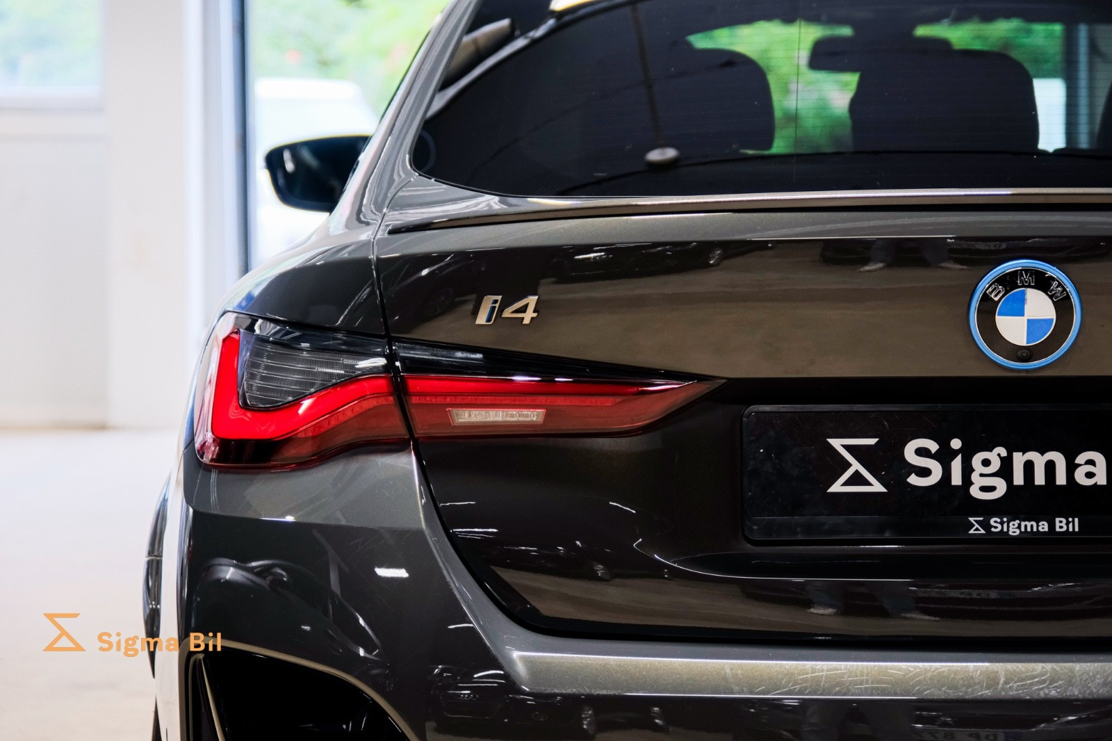 Bilde av BMW i4 M50