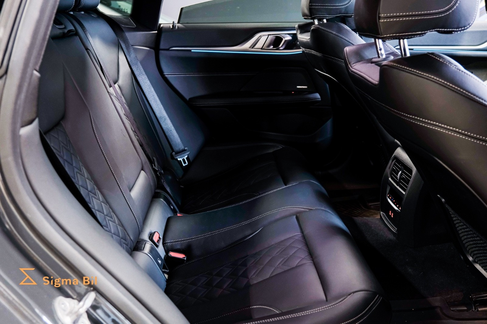 Bilde av BMW i4 M50