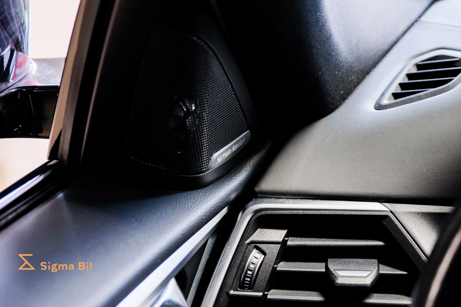 Bilde av BMW i4 M50