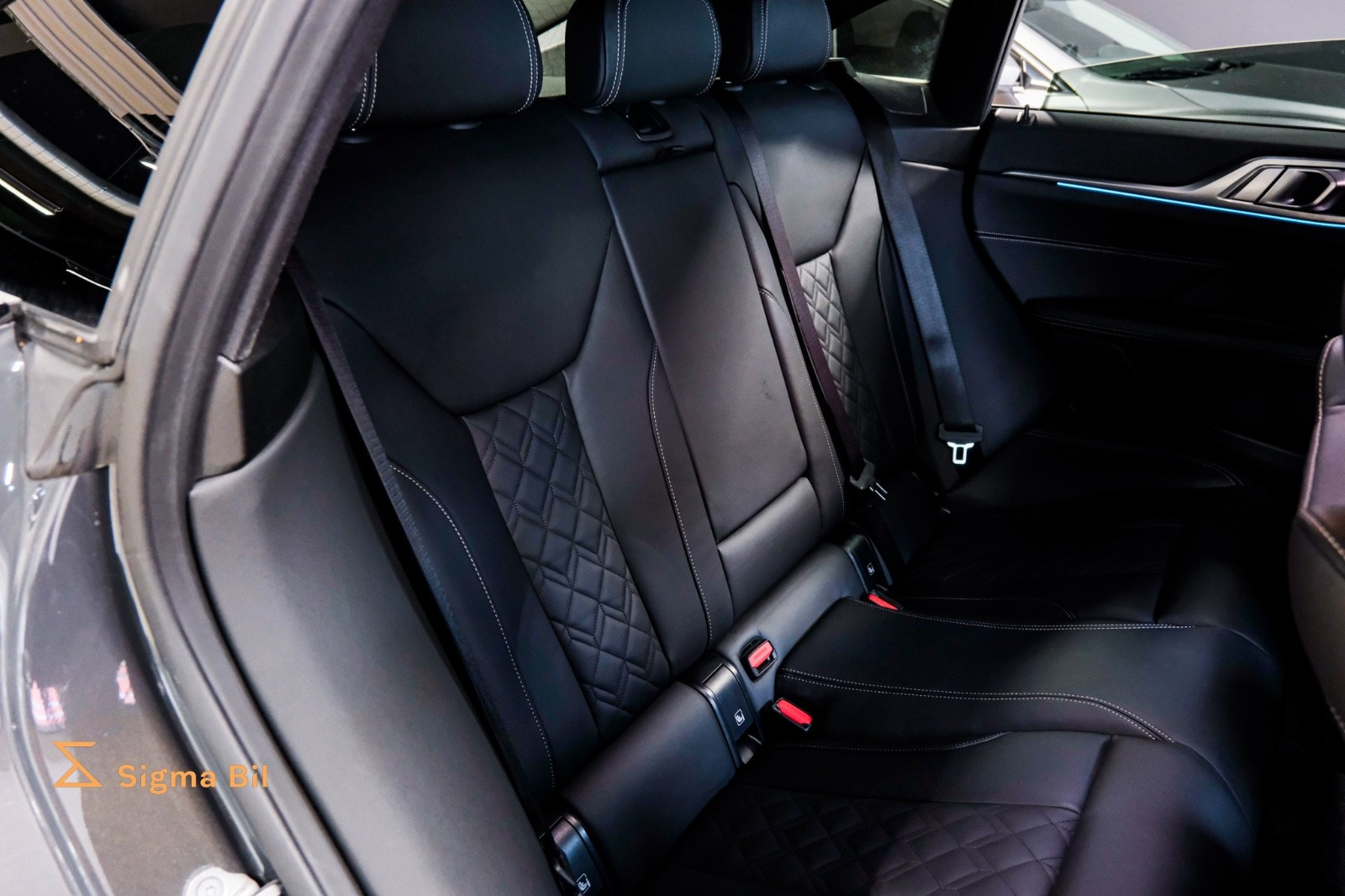 Bilde av BMW i4 M50