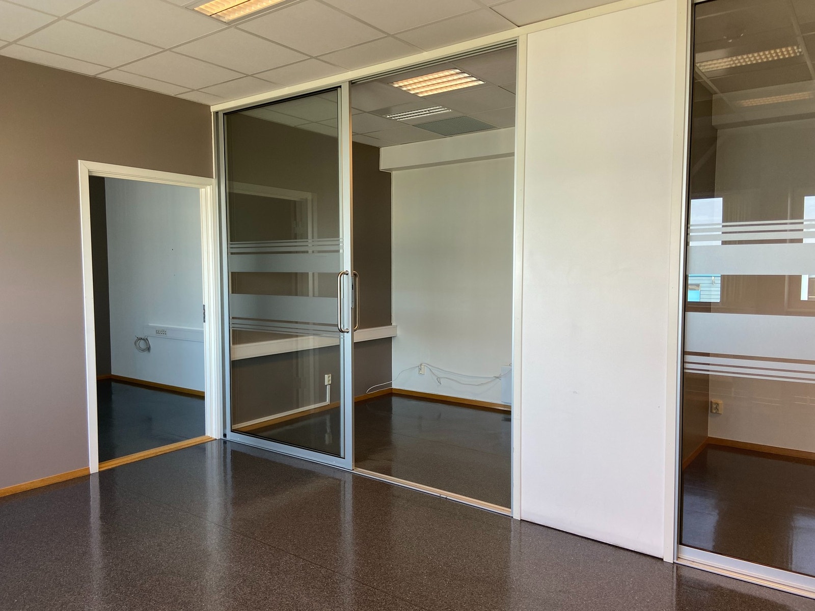 Cellekontor med muligheter for å tilpasse/flytte vegger Galleribilde