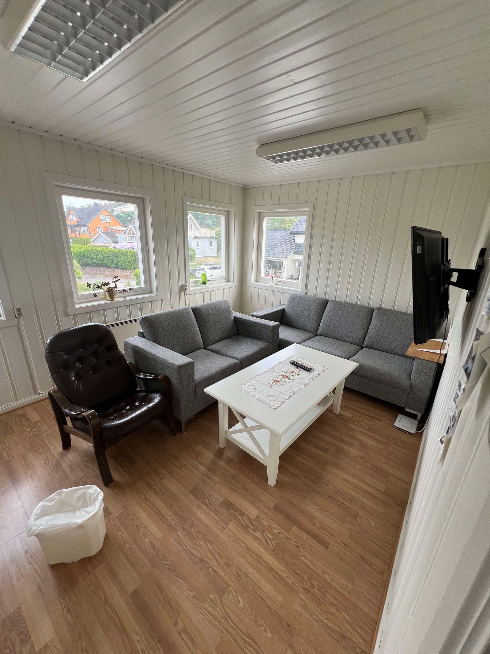 Oppholdsrom / kjøkken -seksjon 1 Galleribilde