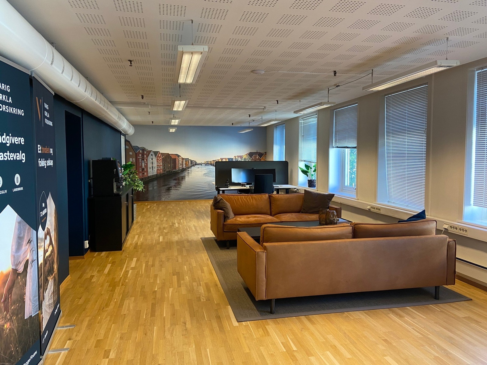 Muligheter for kontorplasser med sosial sone Galleribilde