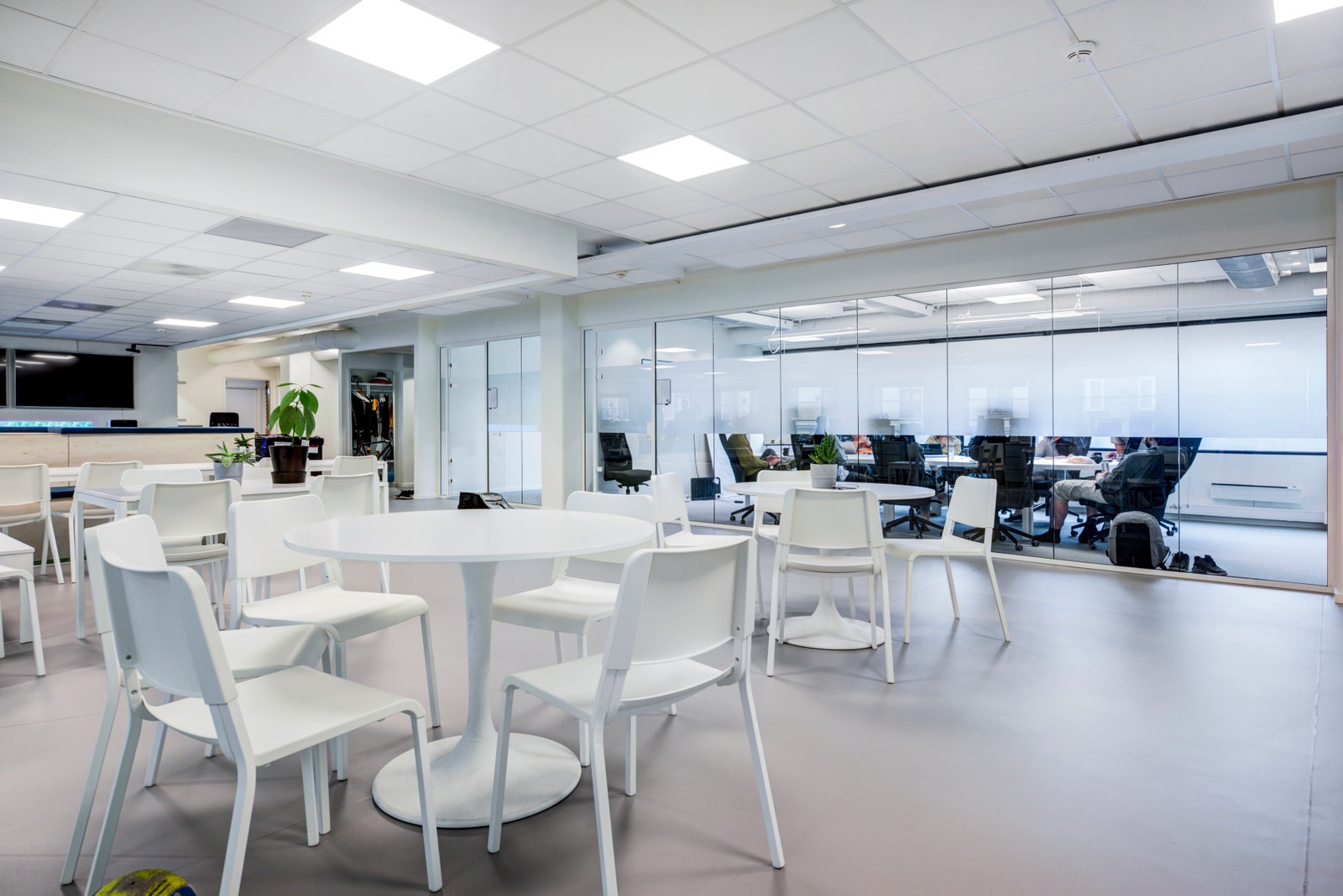 Bildet tatt fra 637 kbm for et par år siden. Lokalene står seg fint. Galleribilde