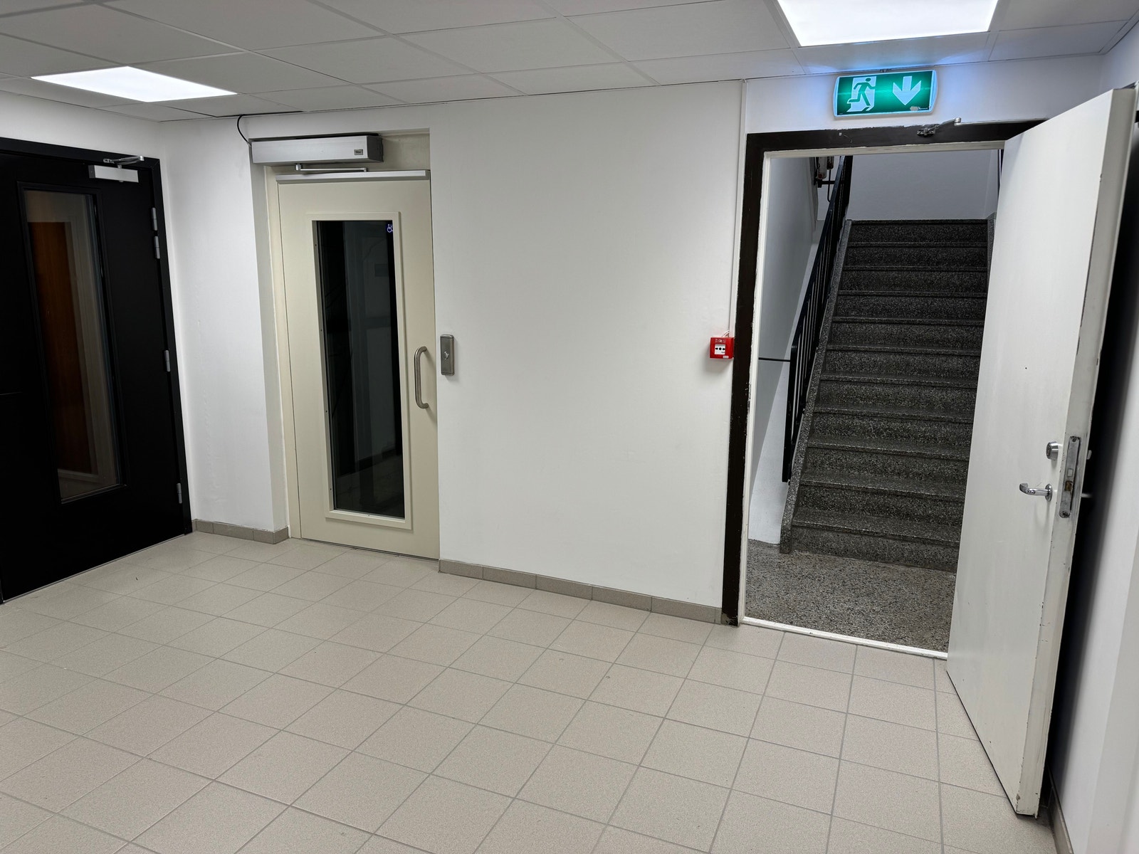 Kjeller lobby Galleribilde