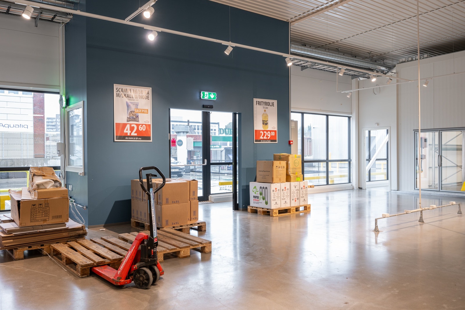 Proffutsalg/showroom/butikk Galleribilde