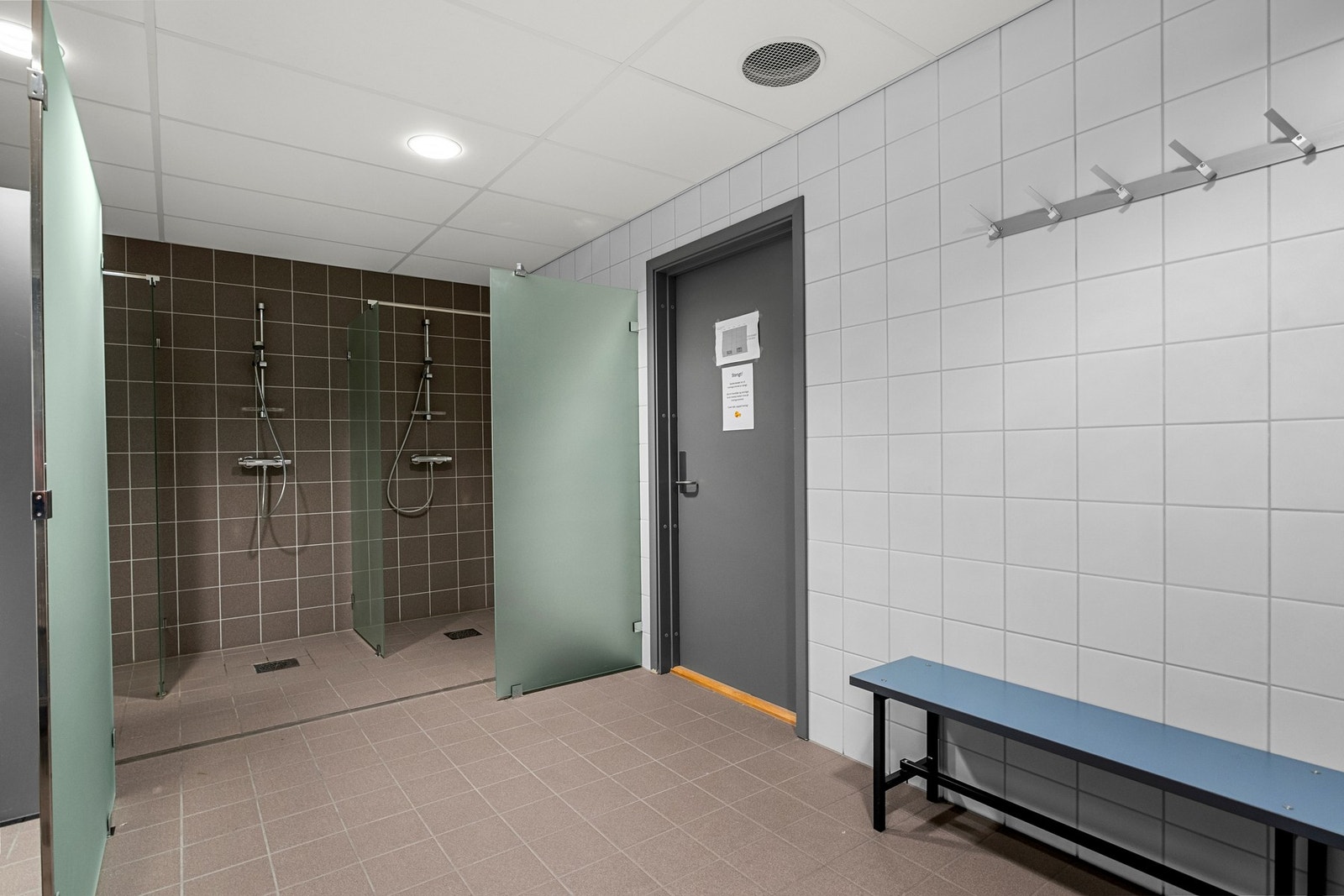 Garderobe Galleribilde