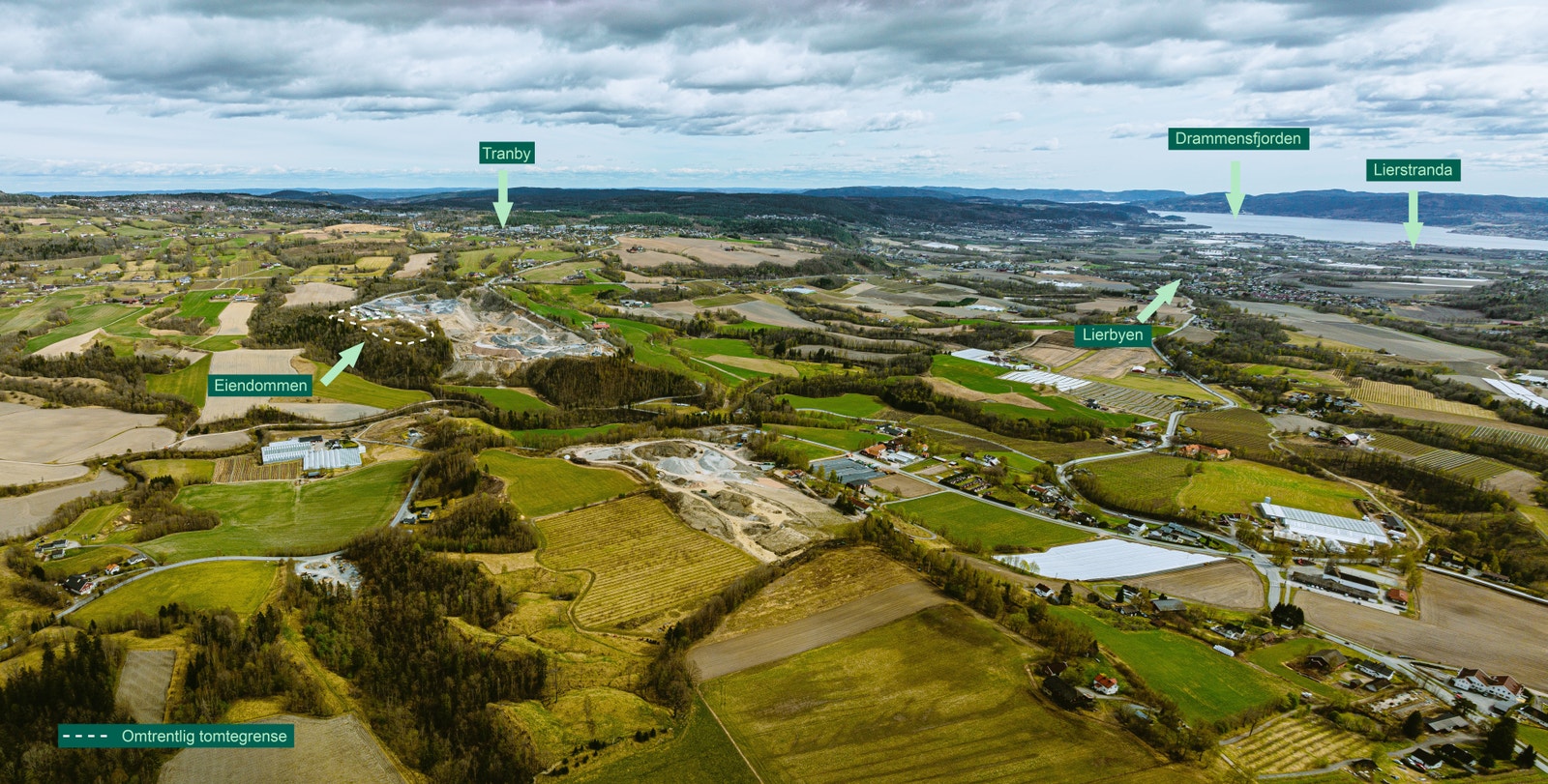 Tomten er ferdig opparbeidet ca. 1 oktober Galleribilde
