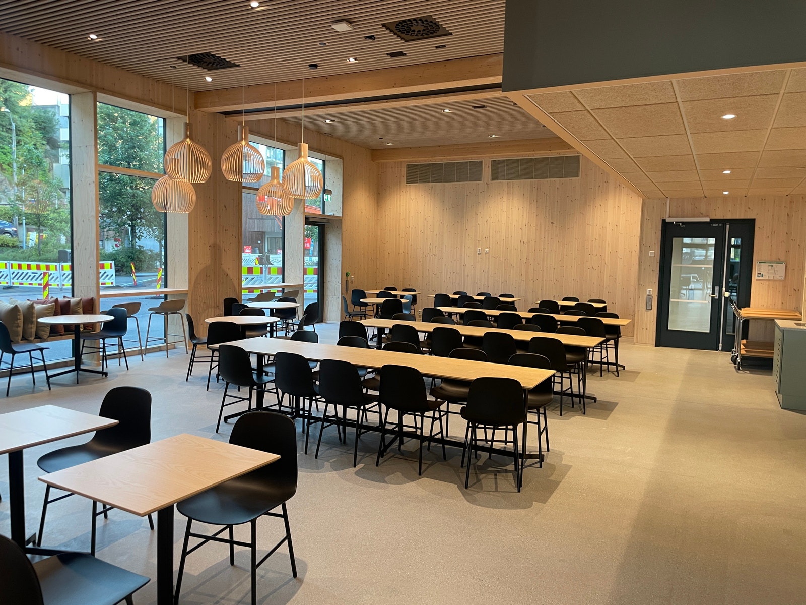 Personalrestaurant i byggetrinn 1 Galleribilde