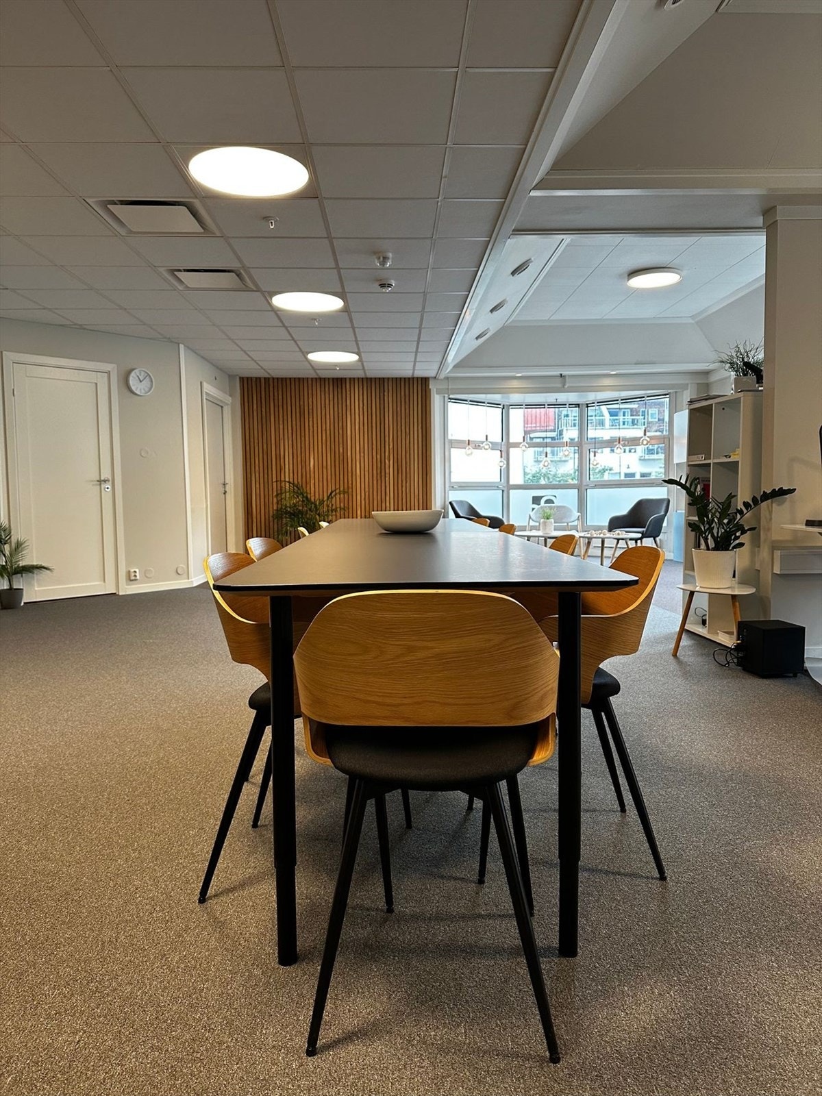 843_1527441559.jpg Galleribilde